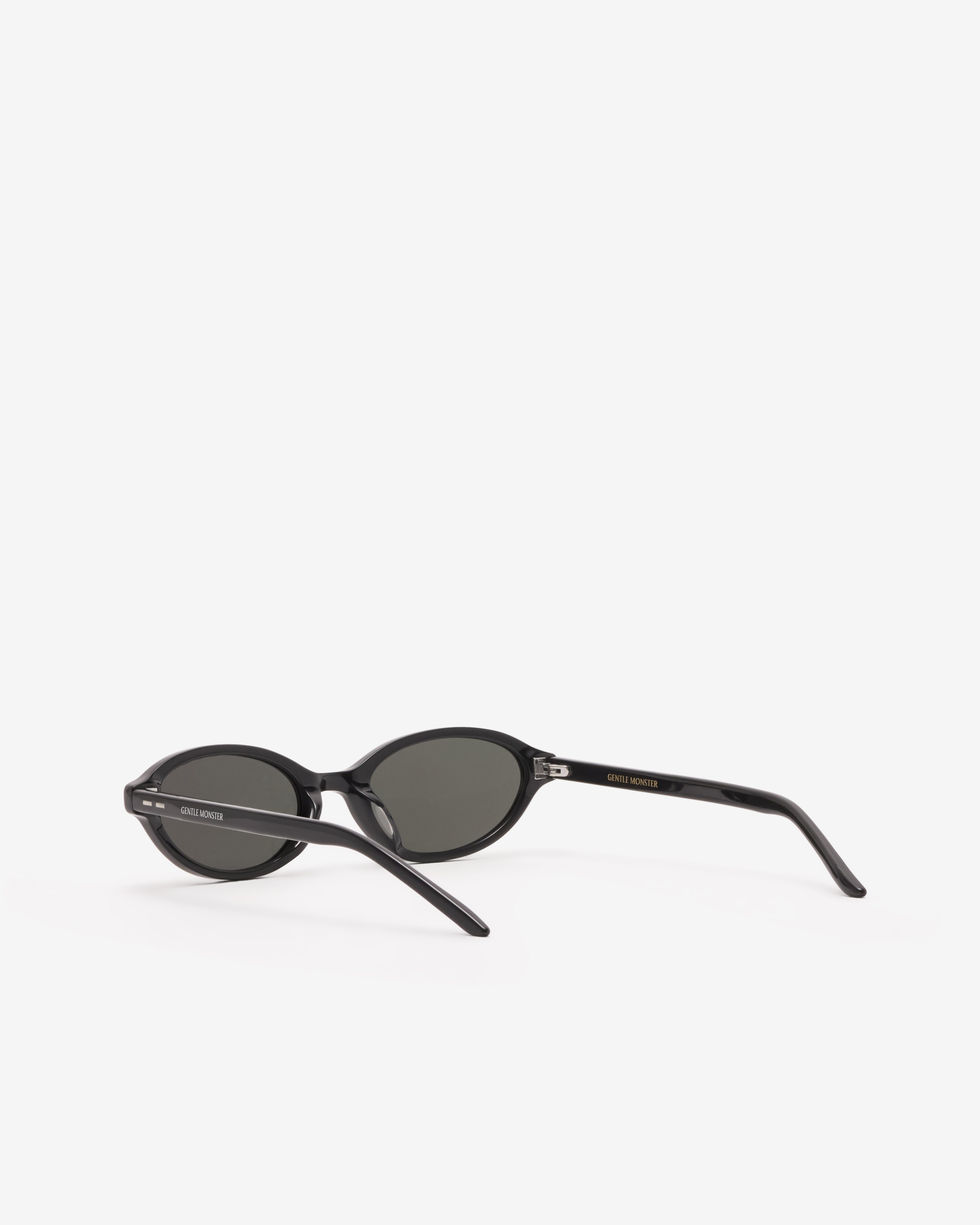 Gentle Monster: La Cha-01 (Black/Black) | Dover Street Market London