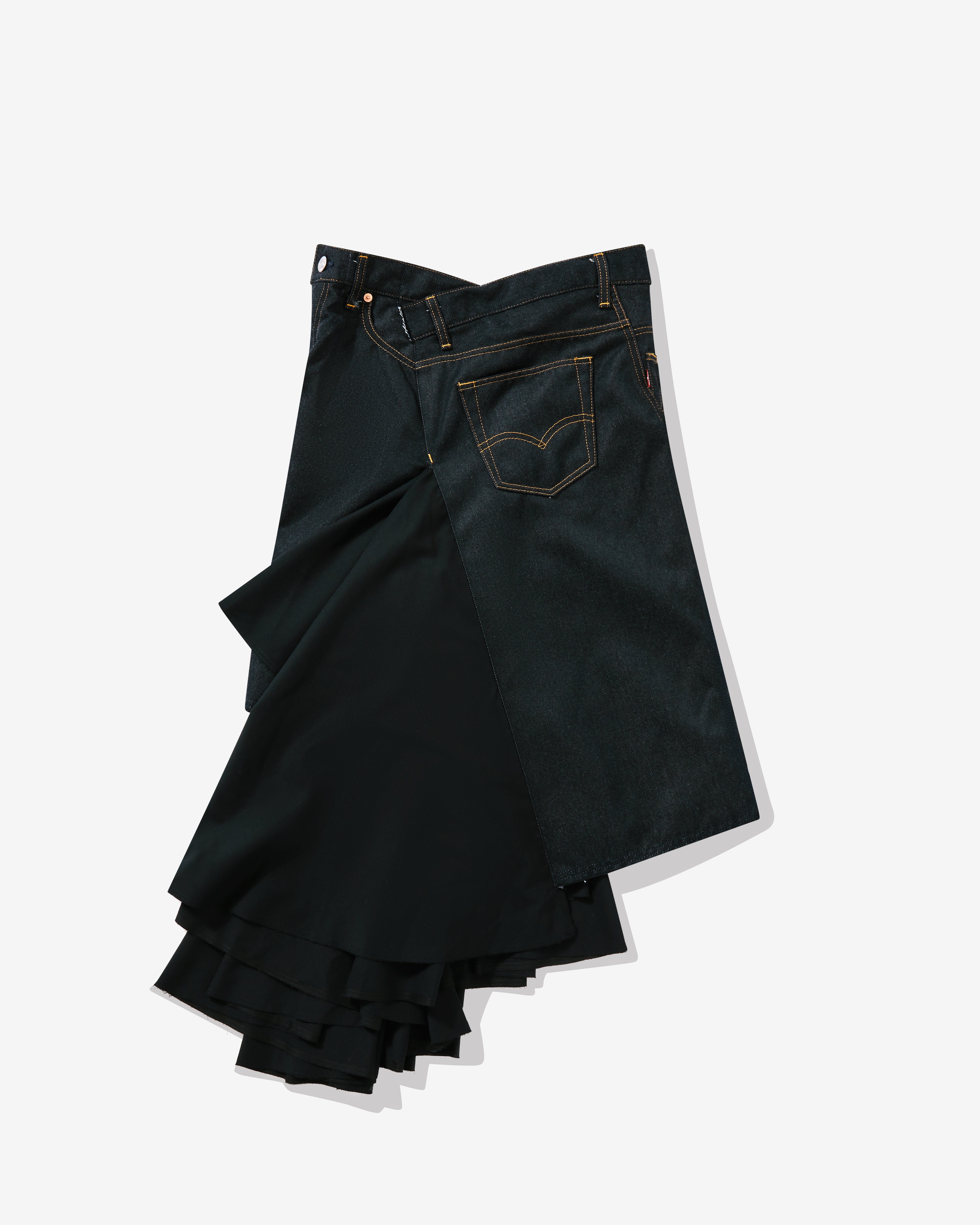 Levis hotsell skirt malaysia