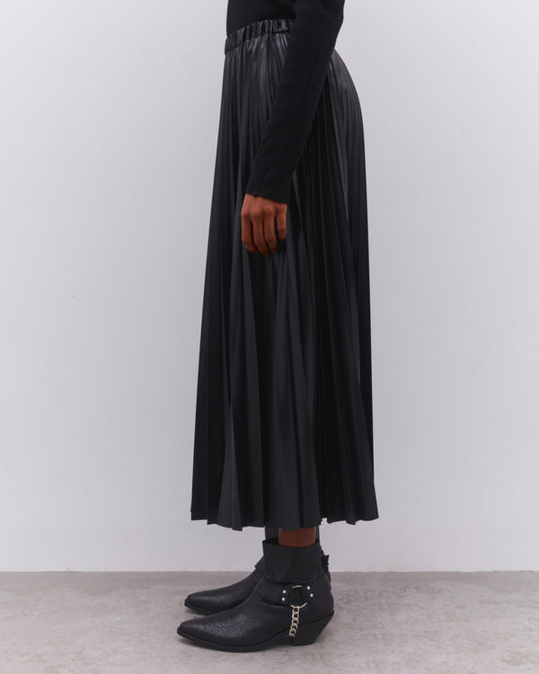 Junya Watanabe - Women’s Pleated Skirt - (Black)