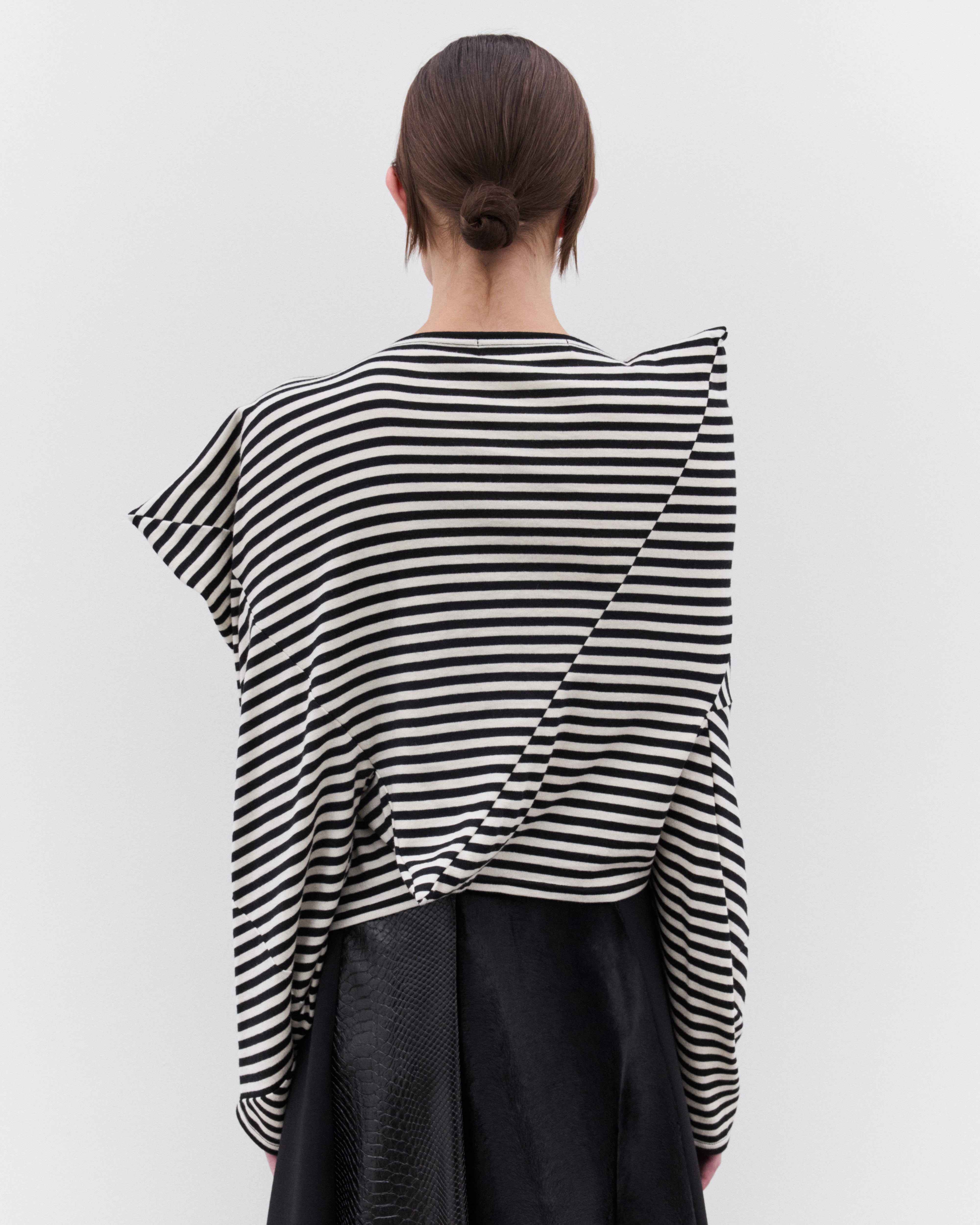 正規品 Omiya Ardija Vintage 2004 longsleeve Junya Watanabe: Women's Striped Angular Long Sleeve T-Shirt