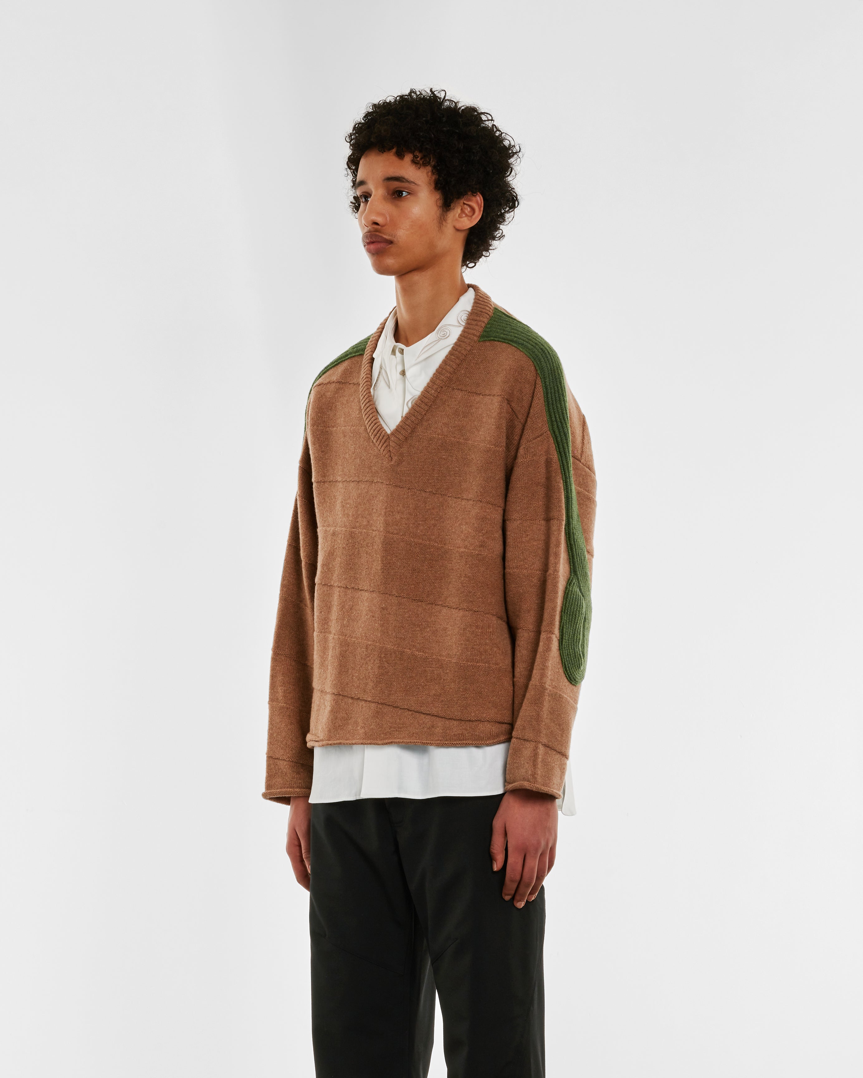 Kiko Kostadinov - Men's Delian V-Neck Jumper - (Almond)