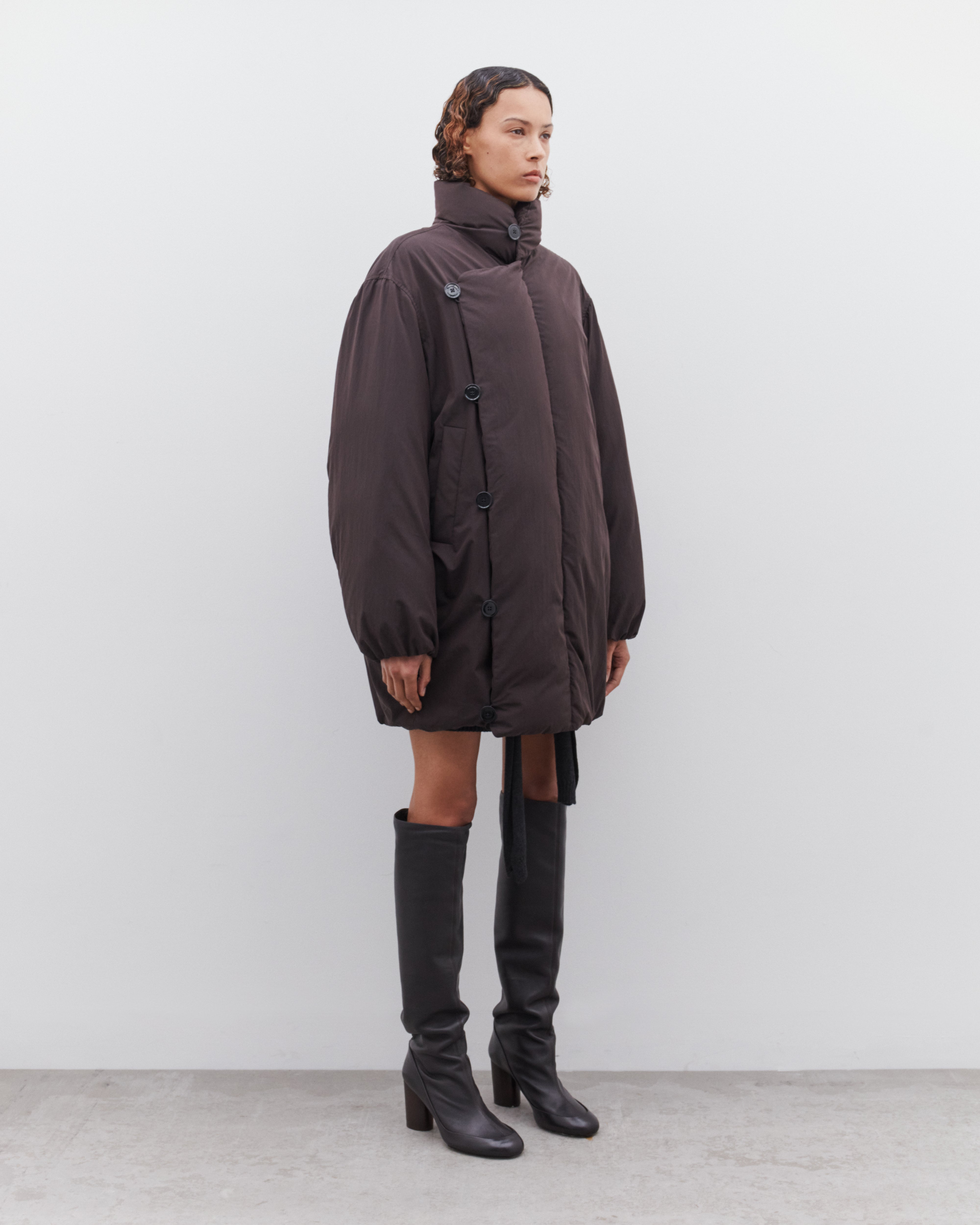 Lemaire - Women's Long Puffer Jacket - (Espresso)