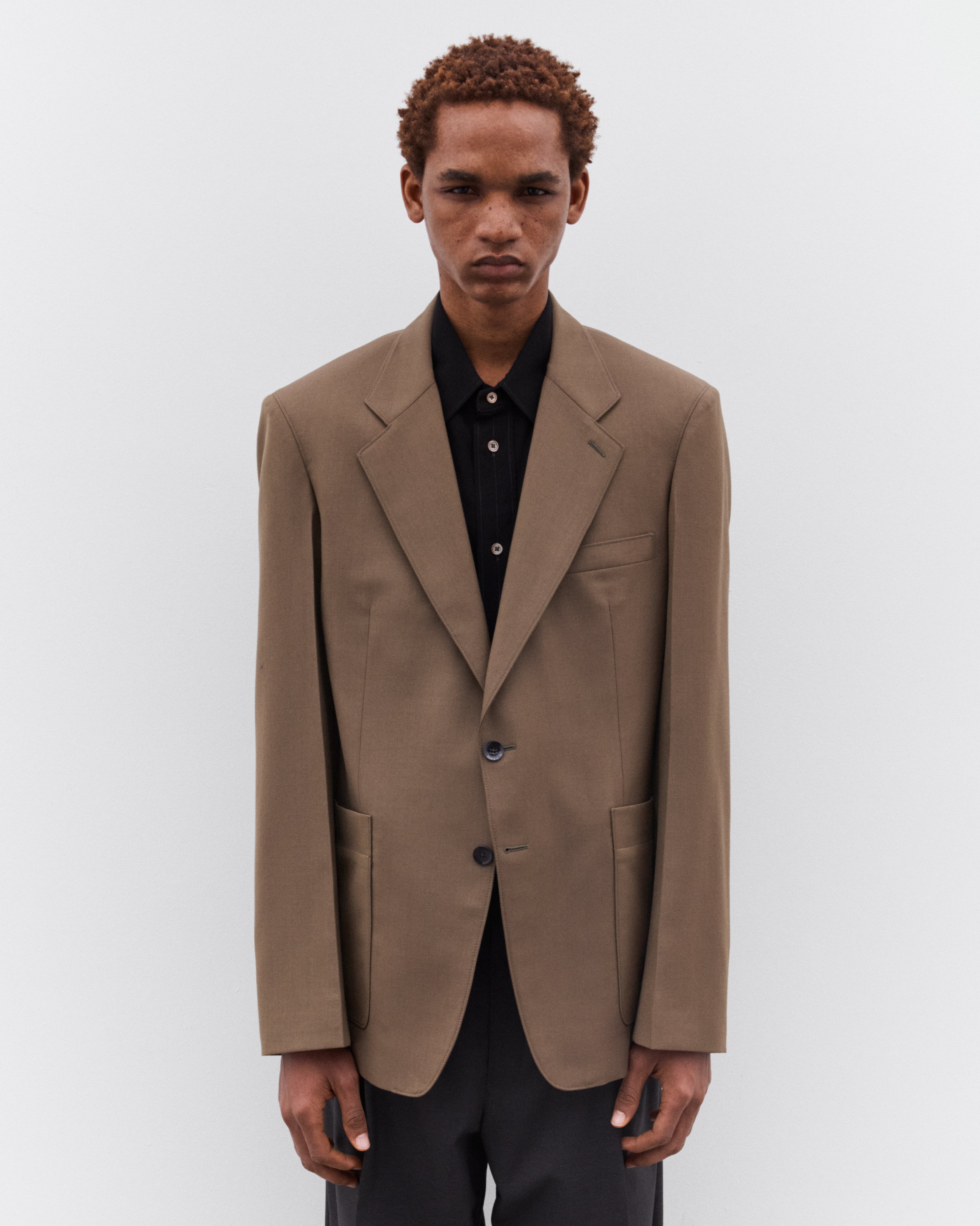 Lemaire トープジャケット Lemaire: Men's Tailored Single Breasted Jacket (Taupe Melange