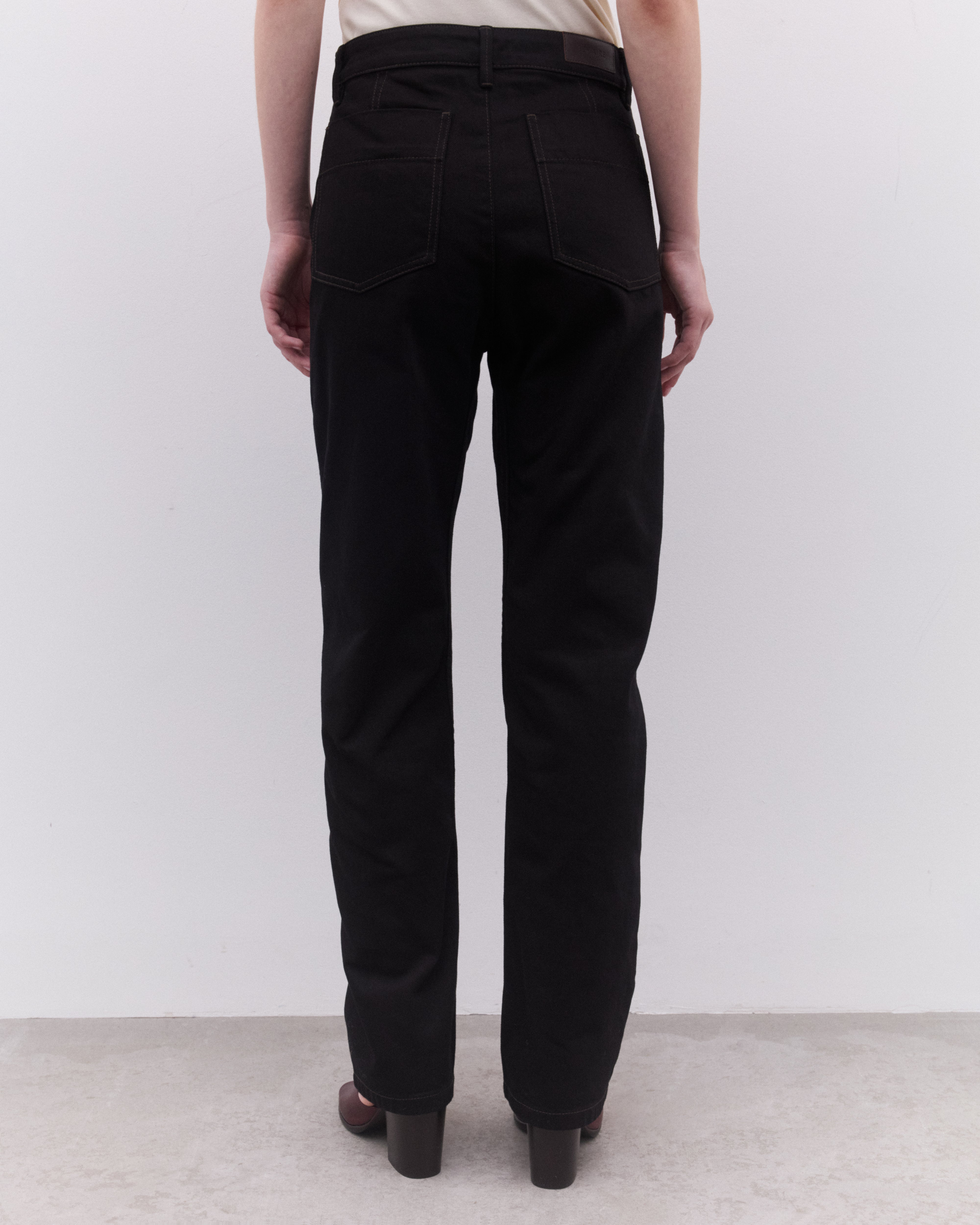 Lemaire: Women's Five Pockets Twisted Pants (Black) | DSML E-SHOP