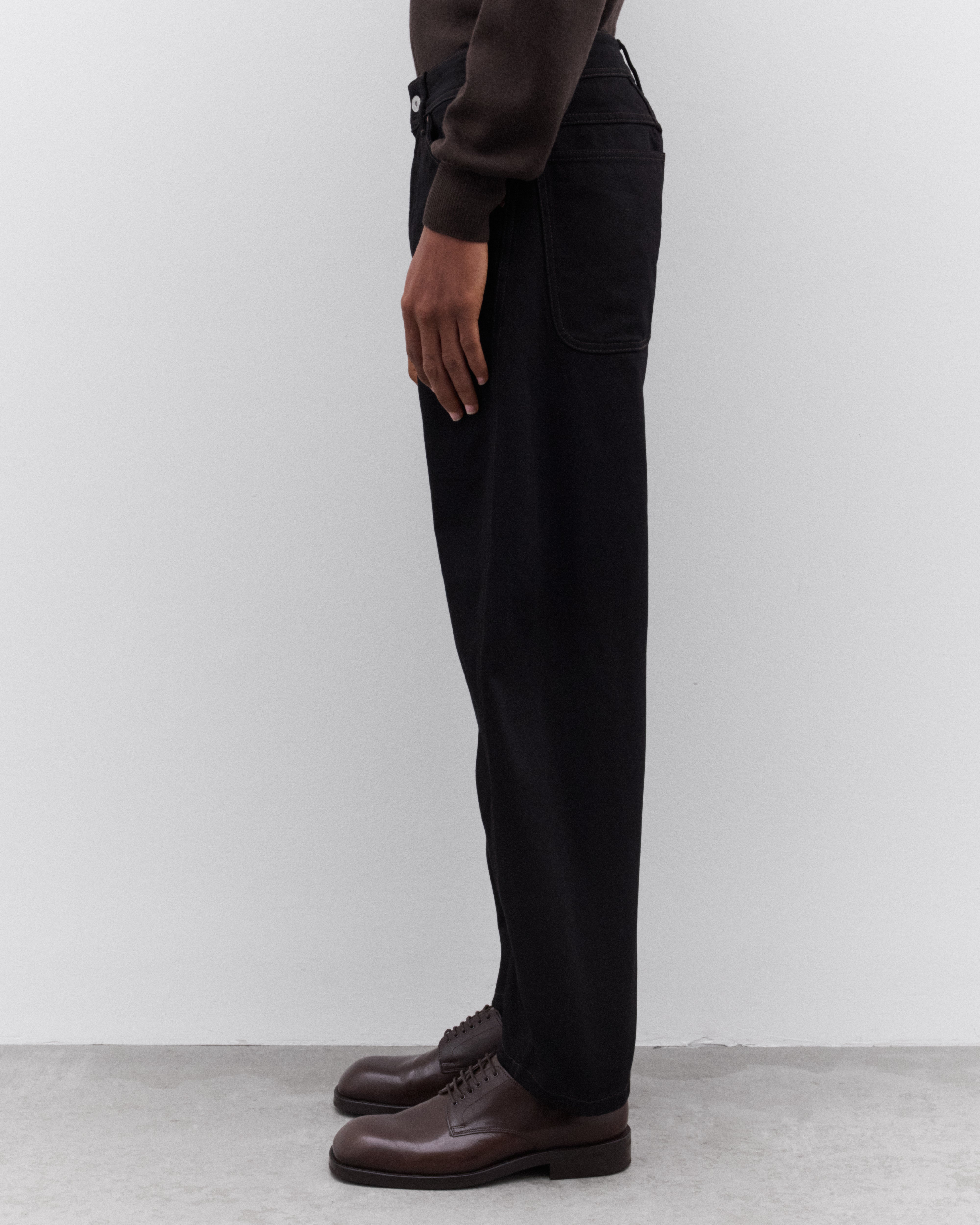 Lemaire: Men's Twisted Workwear Pants (Black) | DSML E-SHOP