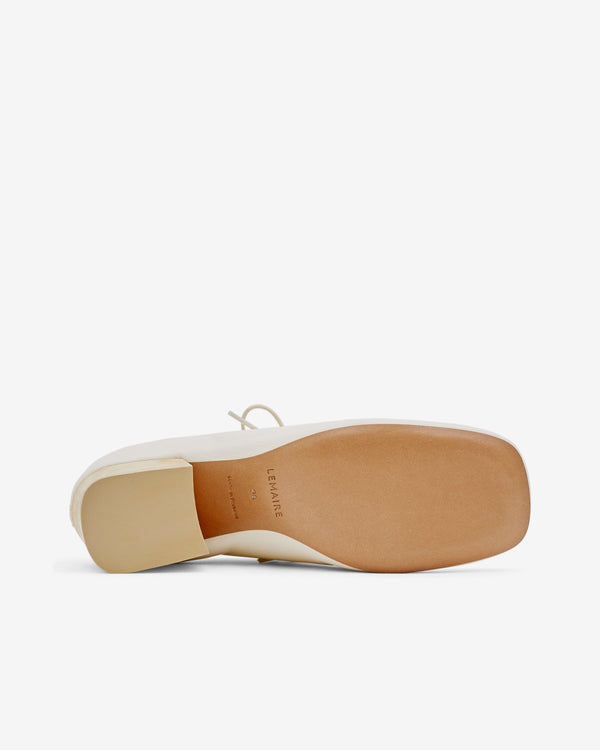 Lemaire - Women’s Souris Classic Derbies With Cuban Heel - (White)