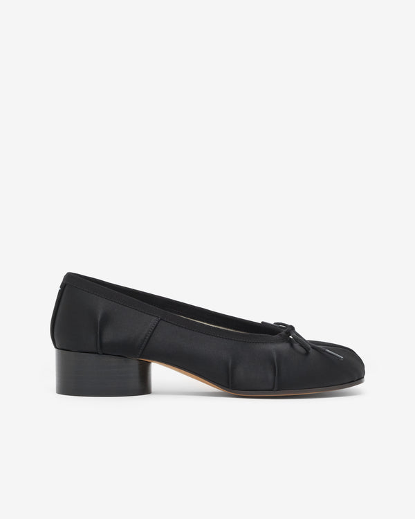 Maison Margiela - Women's Tabi Satin Ballerina - (Black)