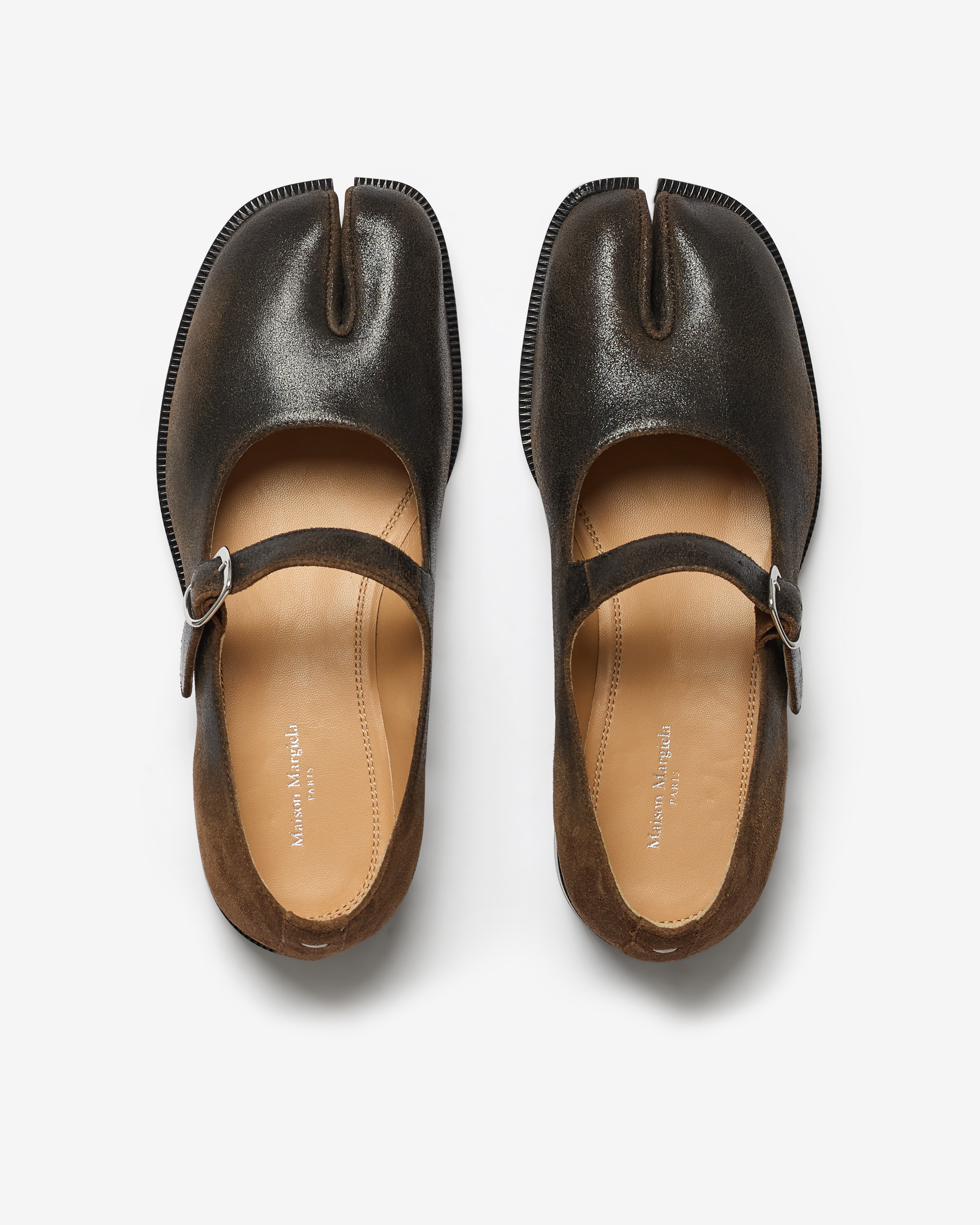 Maison Margiela: Women's Tabi Mary-Jane (Brown/Black) | DSML E-SHOP