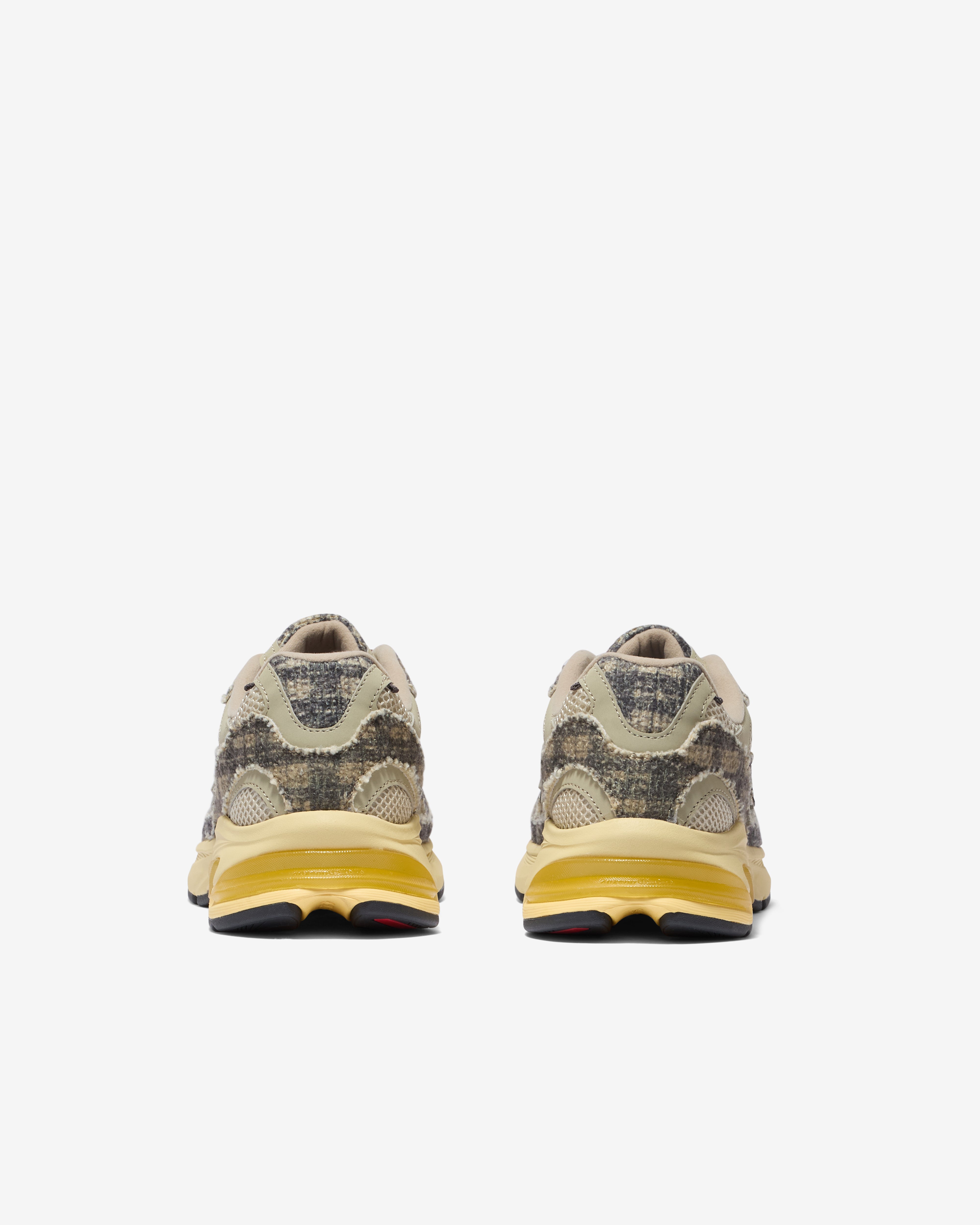 New Balance: Men's Joe Freshgoods U2010JG1 (Plaid) | DSML E-SHOP