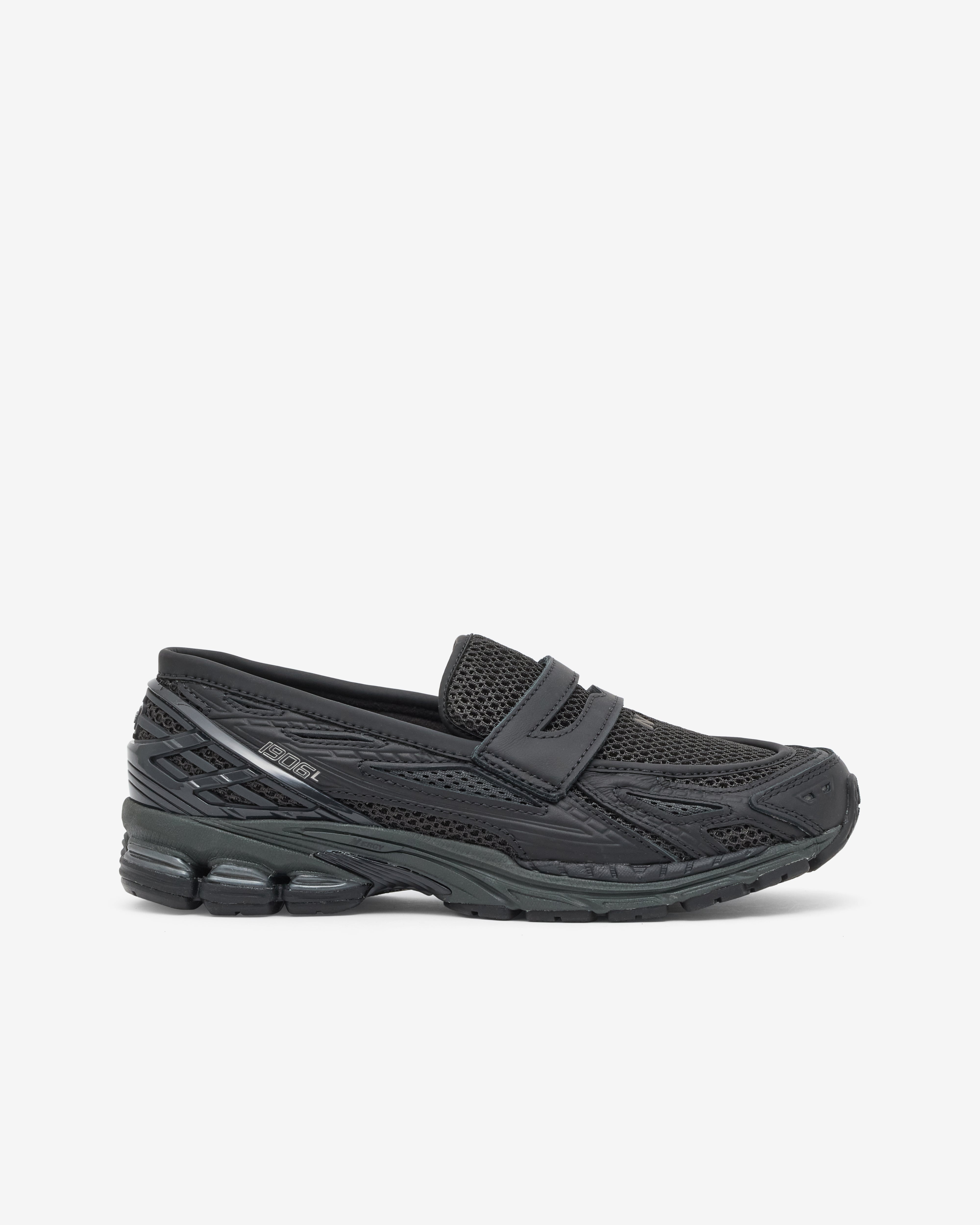 New Balance: Men's U1906LAI (Black) | DSML E-SHOP
