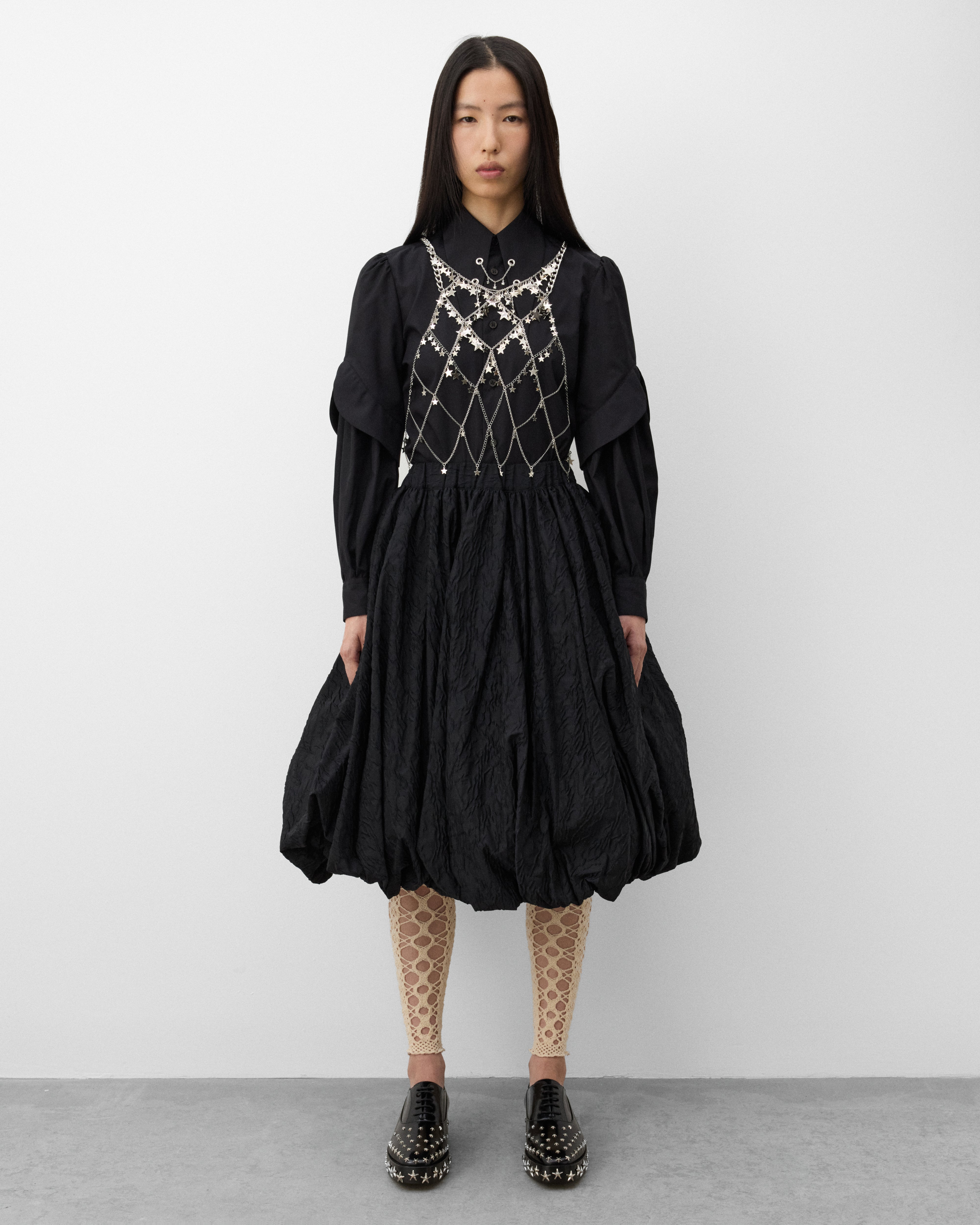 Noir Kei Ninomiya: Women's Star Chain Shirt (Black) | Dover Street