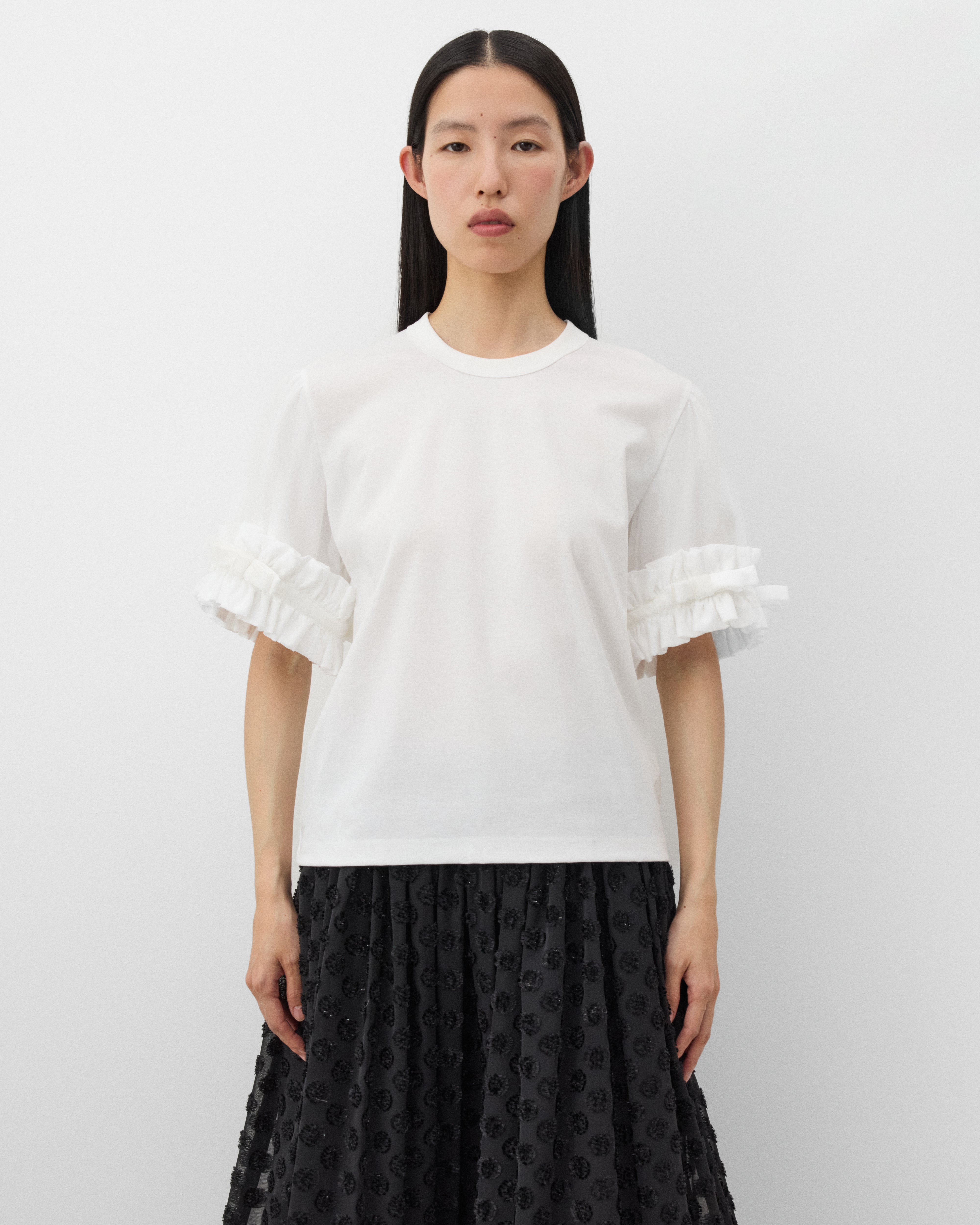 Noir Kei Ninomiya: Women's Ruffle Sleeve T-Shirt (White) | Dover Noir Kei Ninomiya: Women's Ruffle Sleeve T-Shirt (White) | Dover
