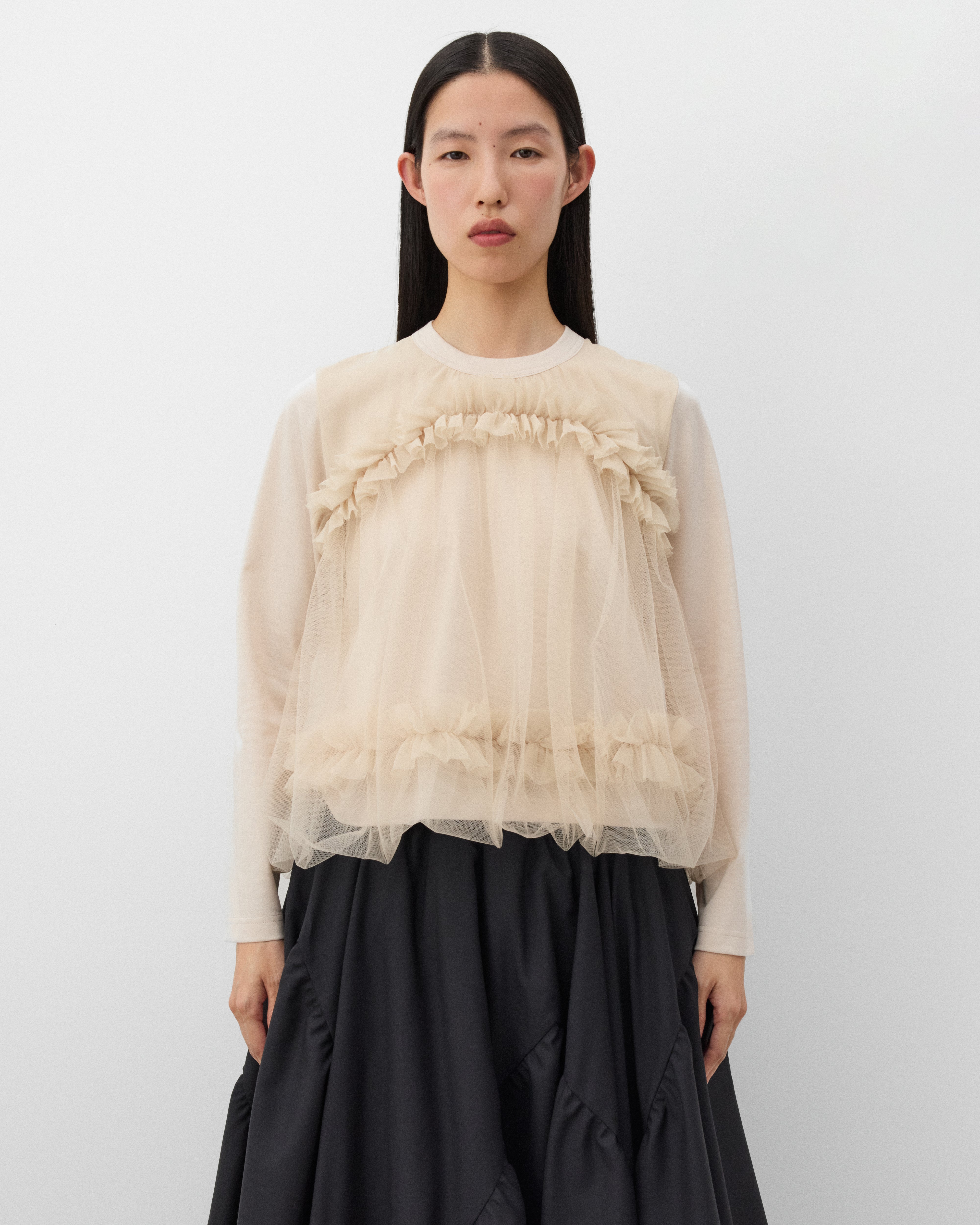 noirkeininomiya チュールトップス Noir Kei Ninomiya: Women's Tulle Ruffle T-Shirt (Beige) | Dover