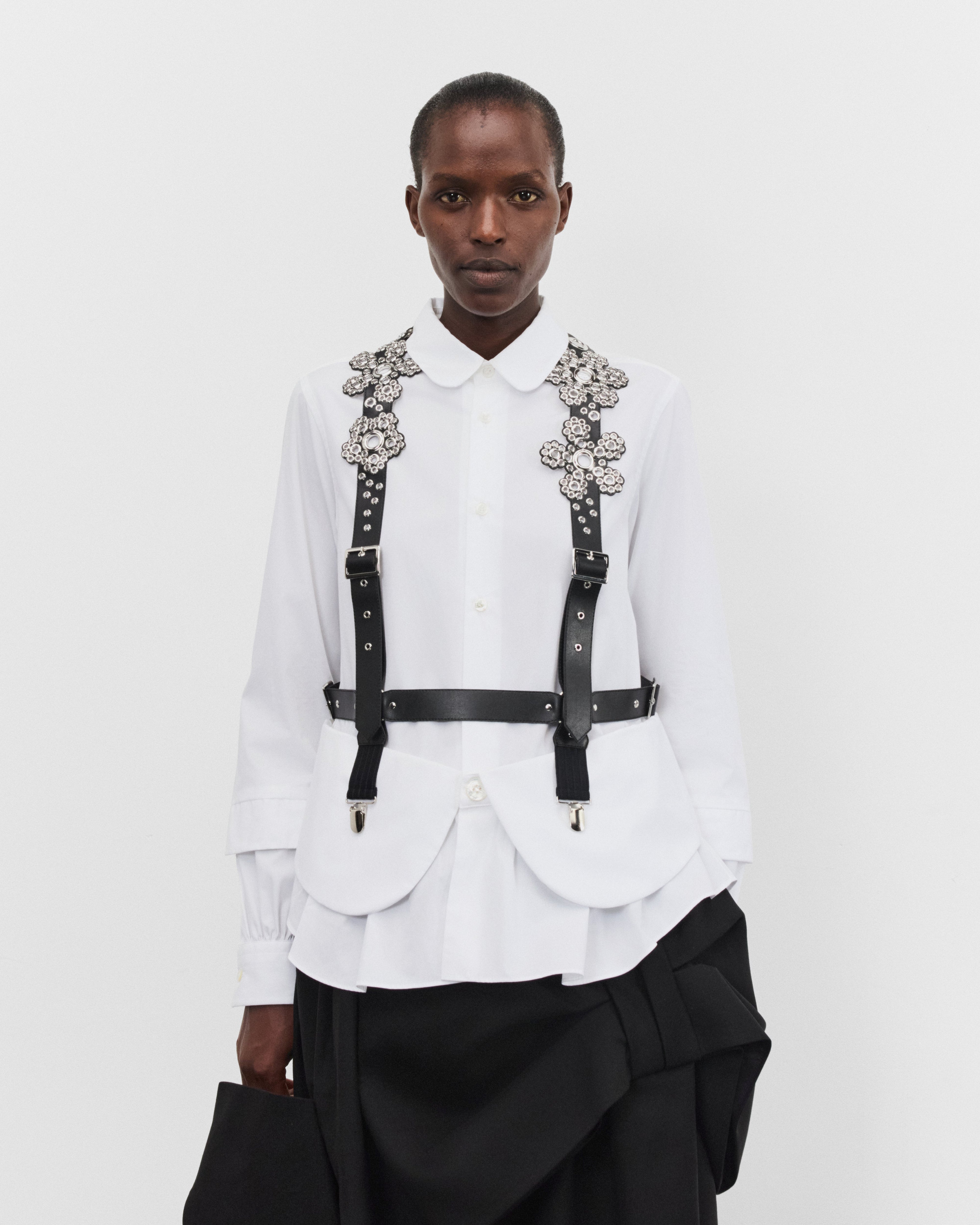 Noir Kei Ninomiya: Women's Floral Suspender Vest (Black) | Dover