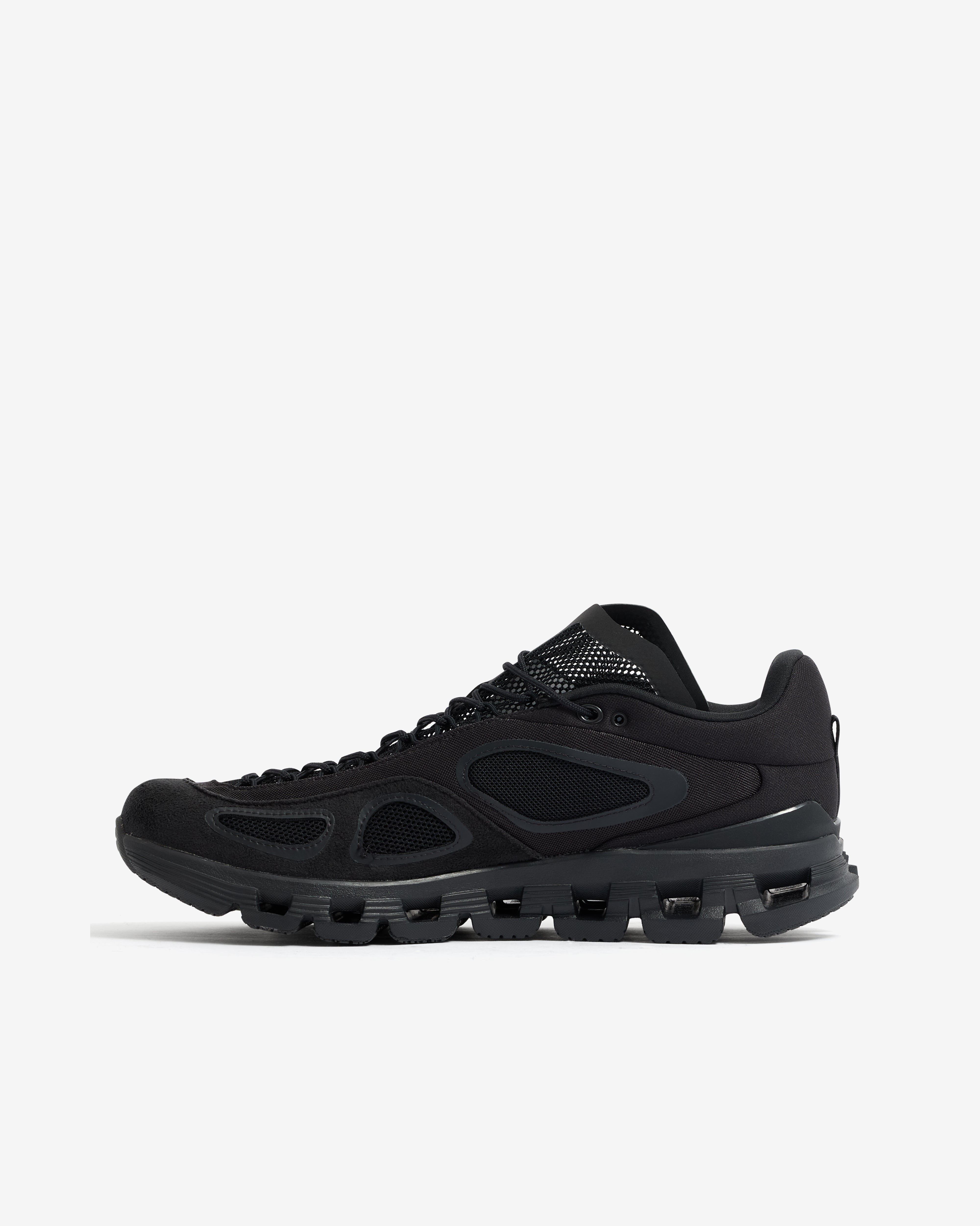 On-Running: Men's Cloud x FKA (Black) | DSML E-SHOP