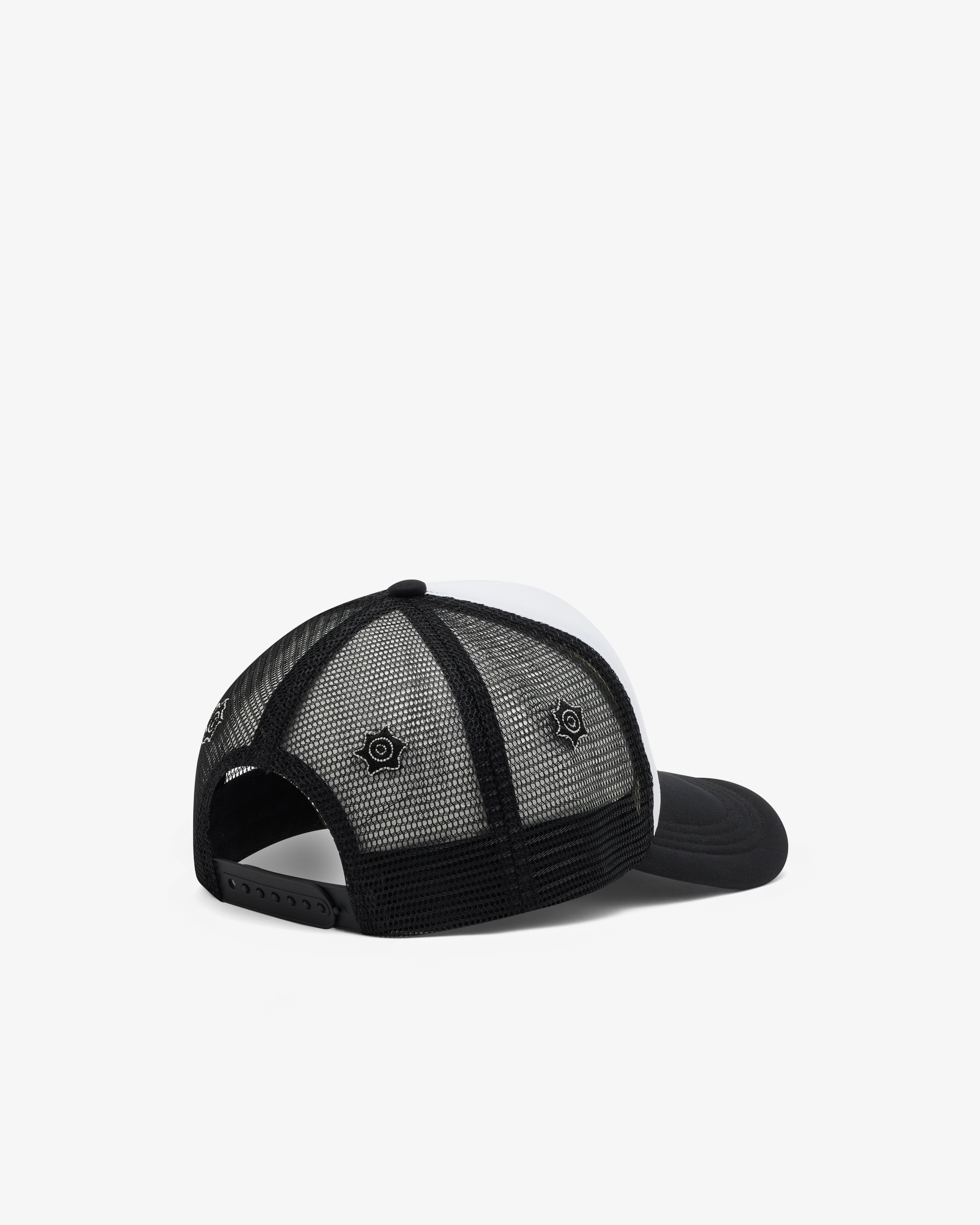 passion キャップ Passion: Men's Target Practice Trucker Cap (Oreo) | Dover Street