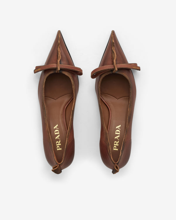 Prada - Women's Antiqued Leather Pumps - (Cocoa Brown)