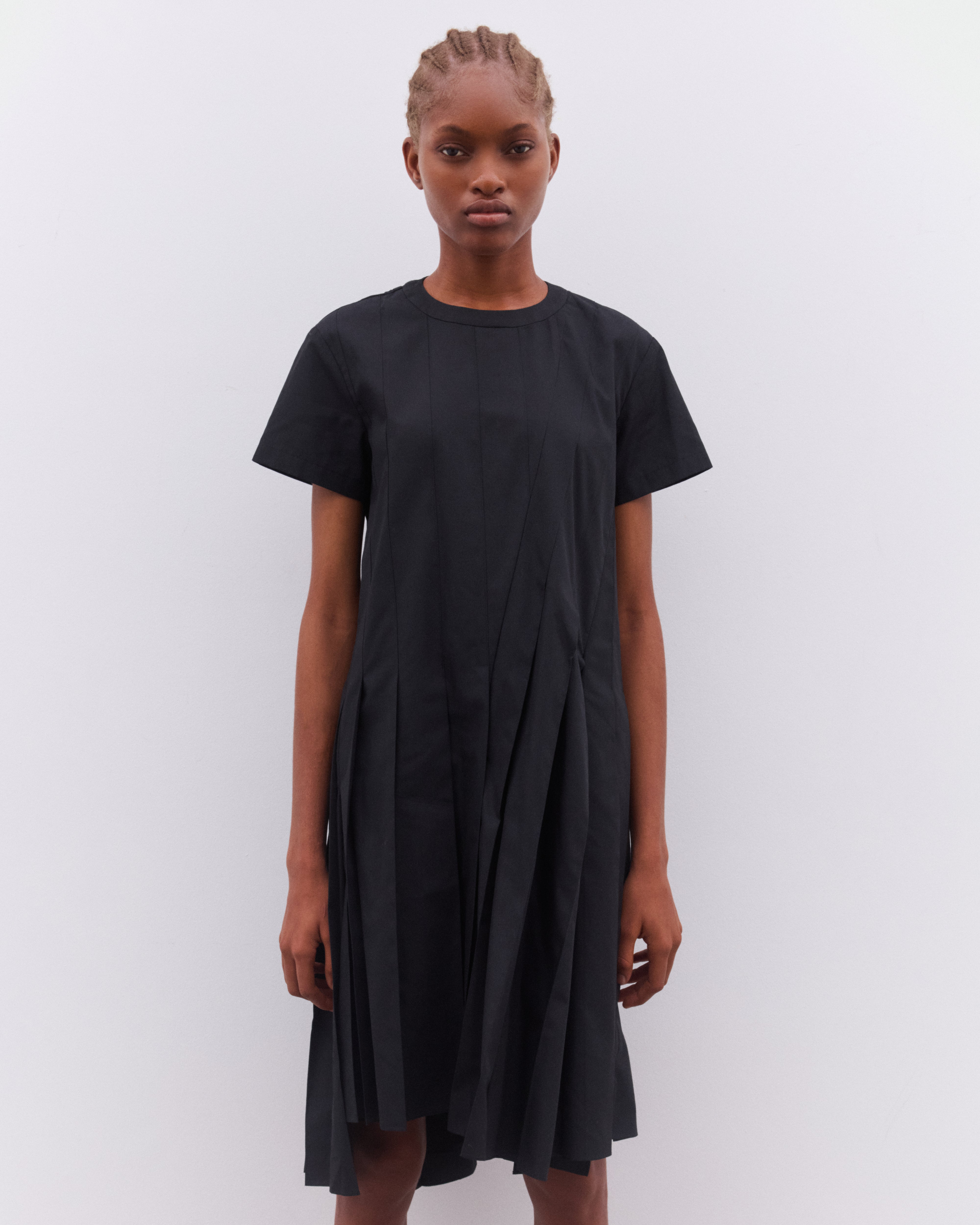 ワンピース sacai 23SS POPLIN KNIT DRESS ワンピース sacai 23SS POPLIN KNIT DRESS sacai Poplin x Knit