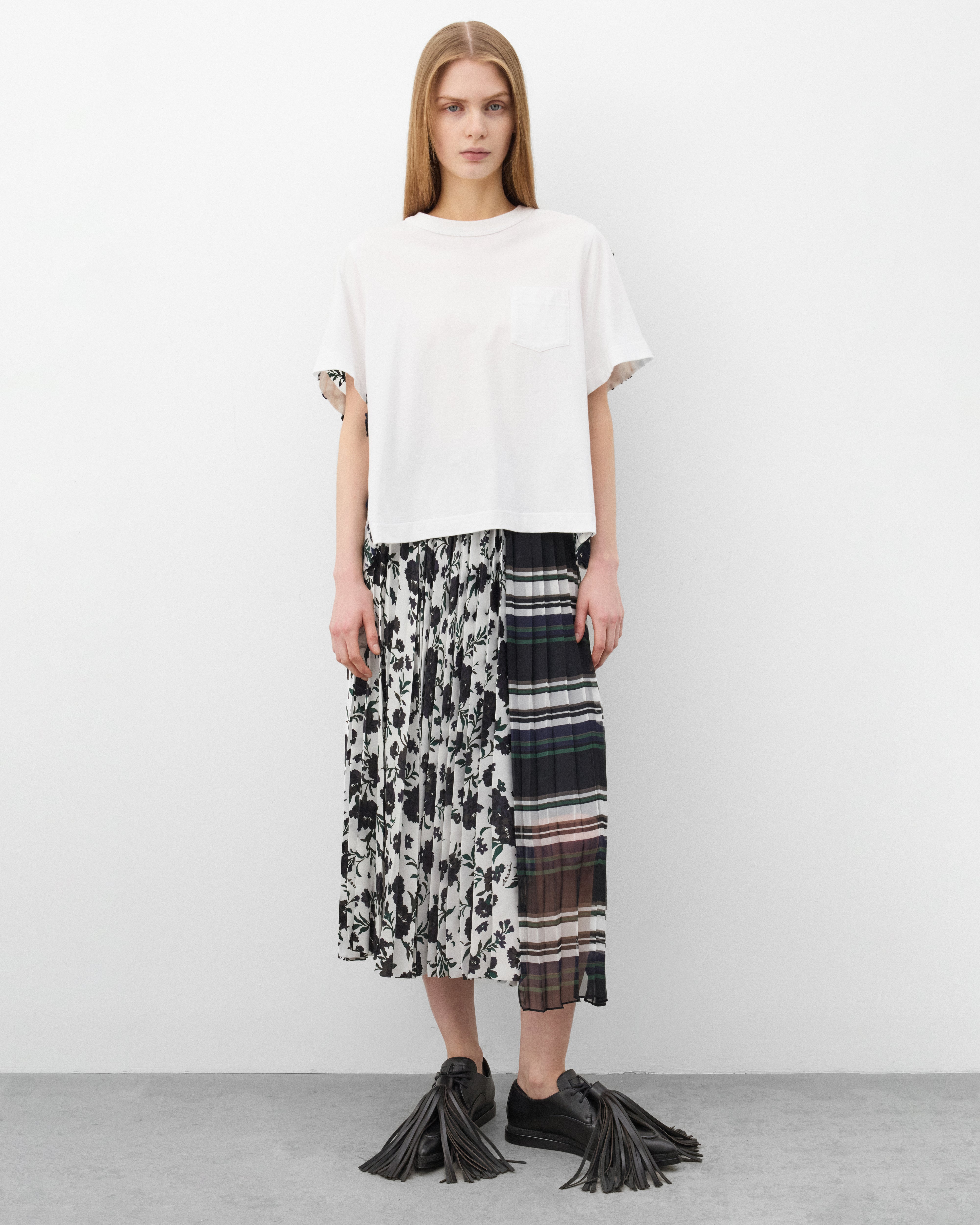 Sacai : Women's Floral T-Shirt (White/Black) | Dover Street Market