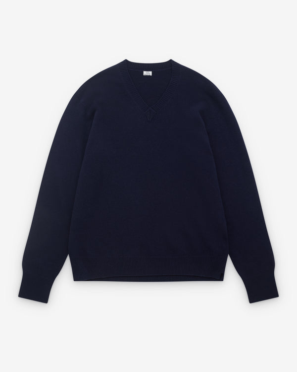 Salon C. Lundman - Men's V Neck Sweater - (Navy)