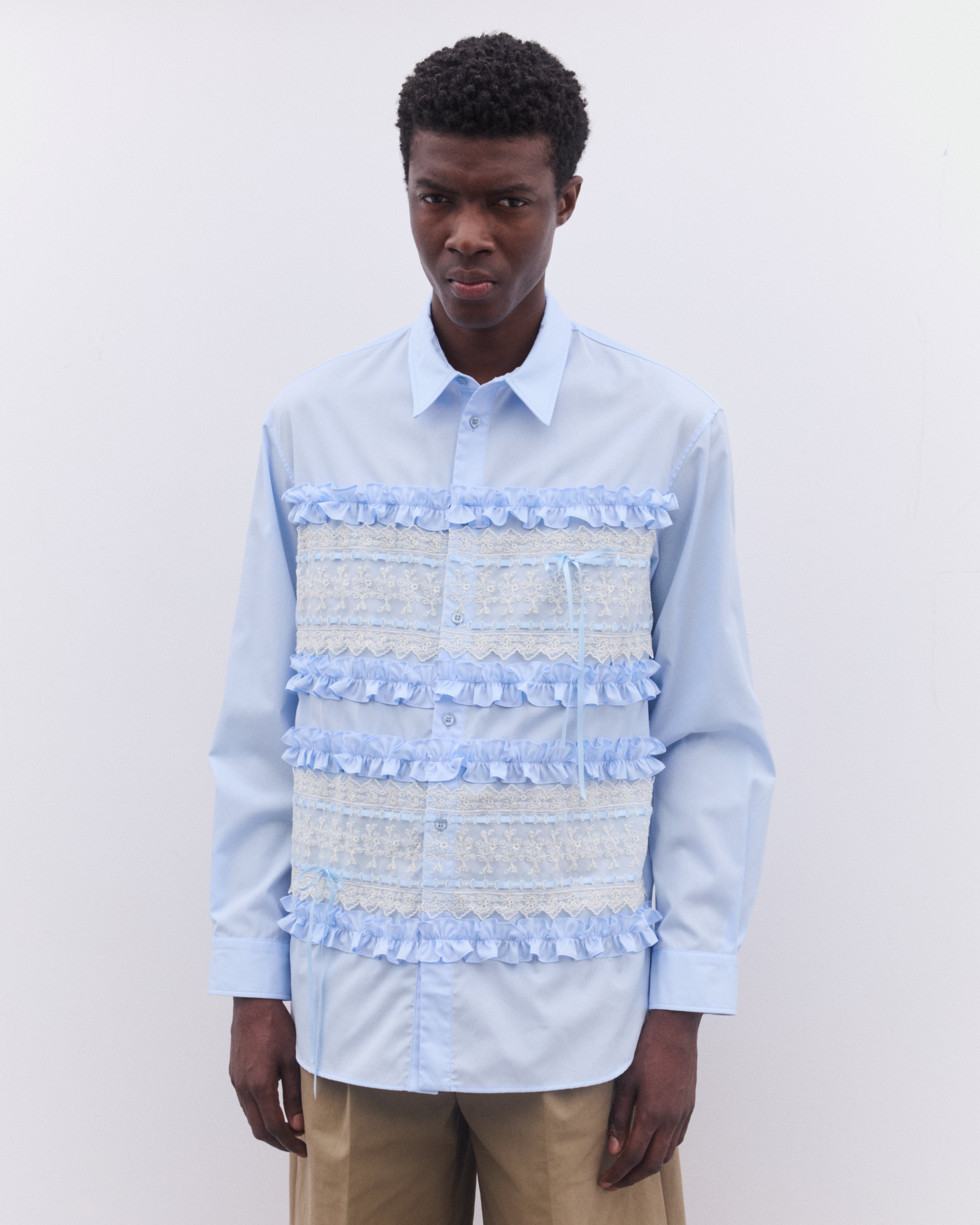 Simone Rocha: Men's Lace Ribbon Trim Easy Shirt (Baby Blue