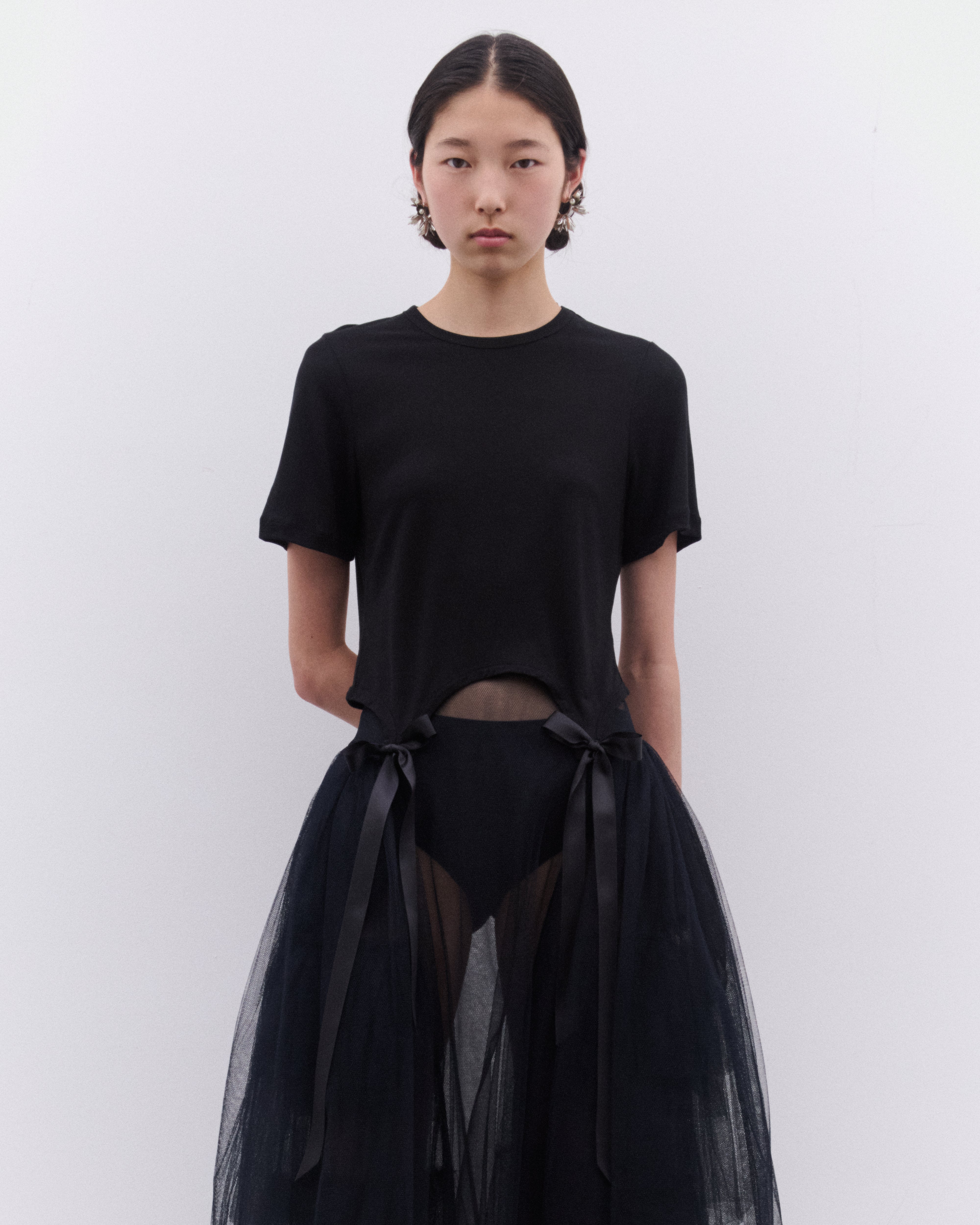 Simone Rocha: Women's Easy Short Sleeve T-Shirt (Black) | Dover