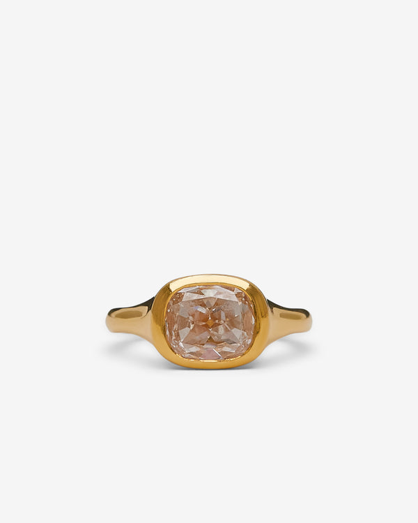 William Welstead - Cushion Diamond Signet Ring - (Yellow Gold)