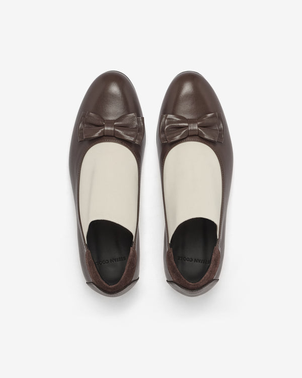 Stefan Cooke - Men's Elastic Opera Shoe - (Brown)