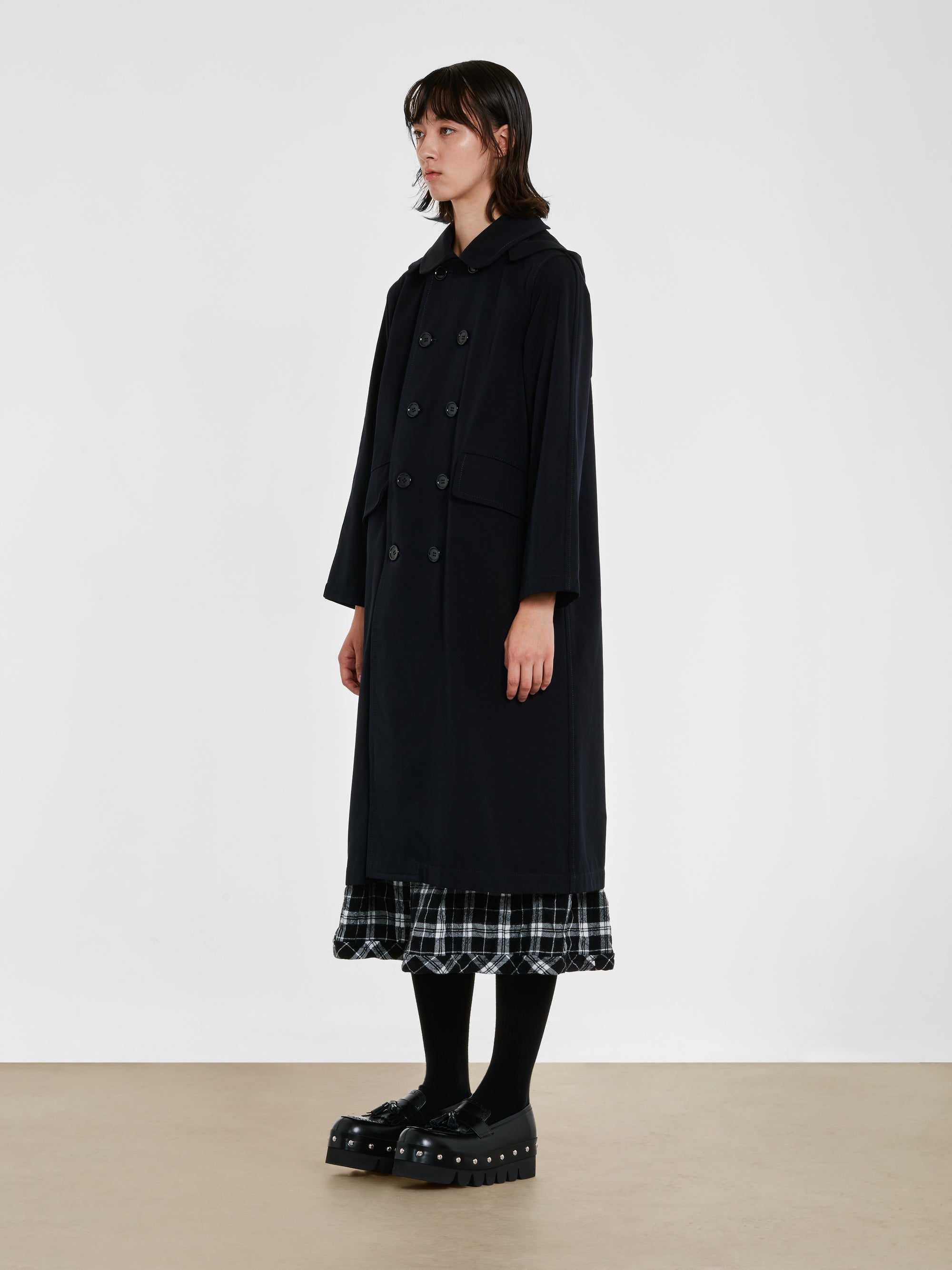 tao - Women’s Yarn Dyed Hooded Trench Coat - (Navy) view 2