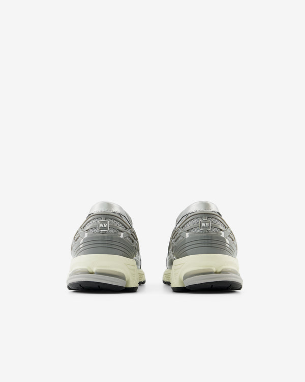 New Balance - Men’s U1906LAE - (Silver)