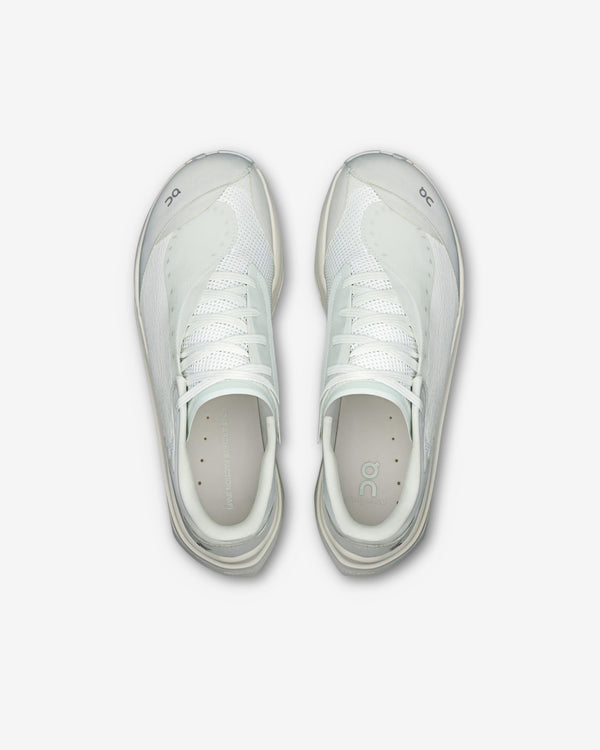 On-Running - Men's PAF Cloudboom Volt - (White/Gale)