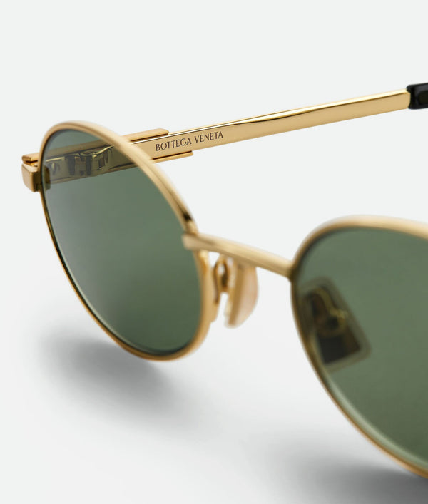 Bottega Veneta - Classic Oval Sunglasses - (Gold / Green)