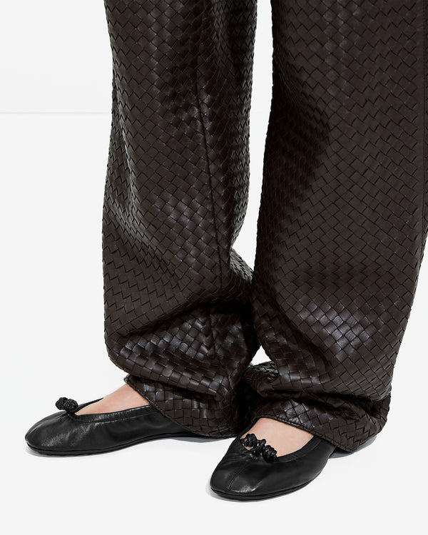 Bottega Veneta  - Women's Fantasmina Ballerina - (Black)