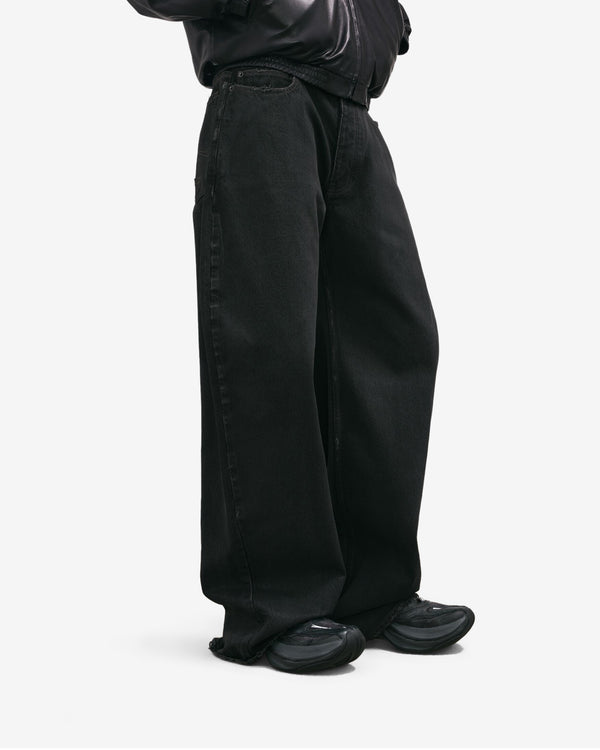 Balenciaga  - Men's Relaxed Curved Jean - (Vintage Black)