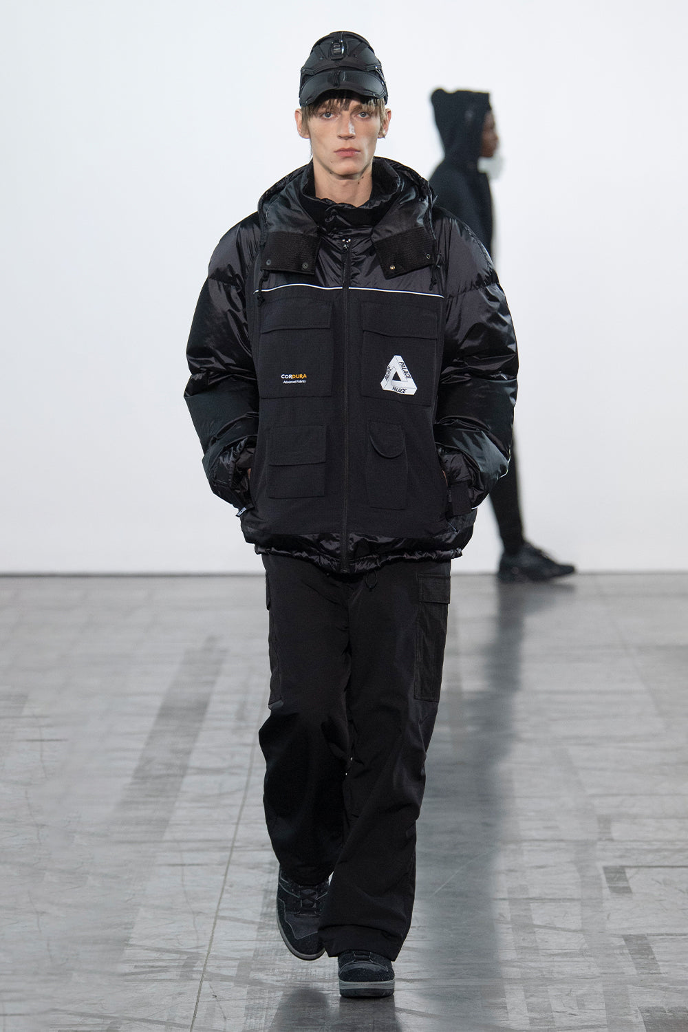 Dover Street Market E-SHOP – DSML E-SHOP