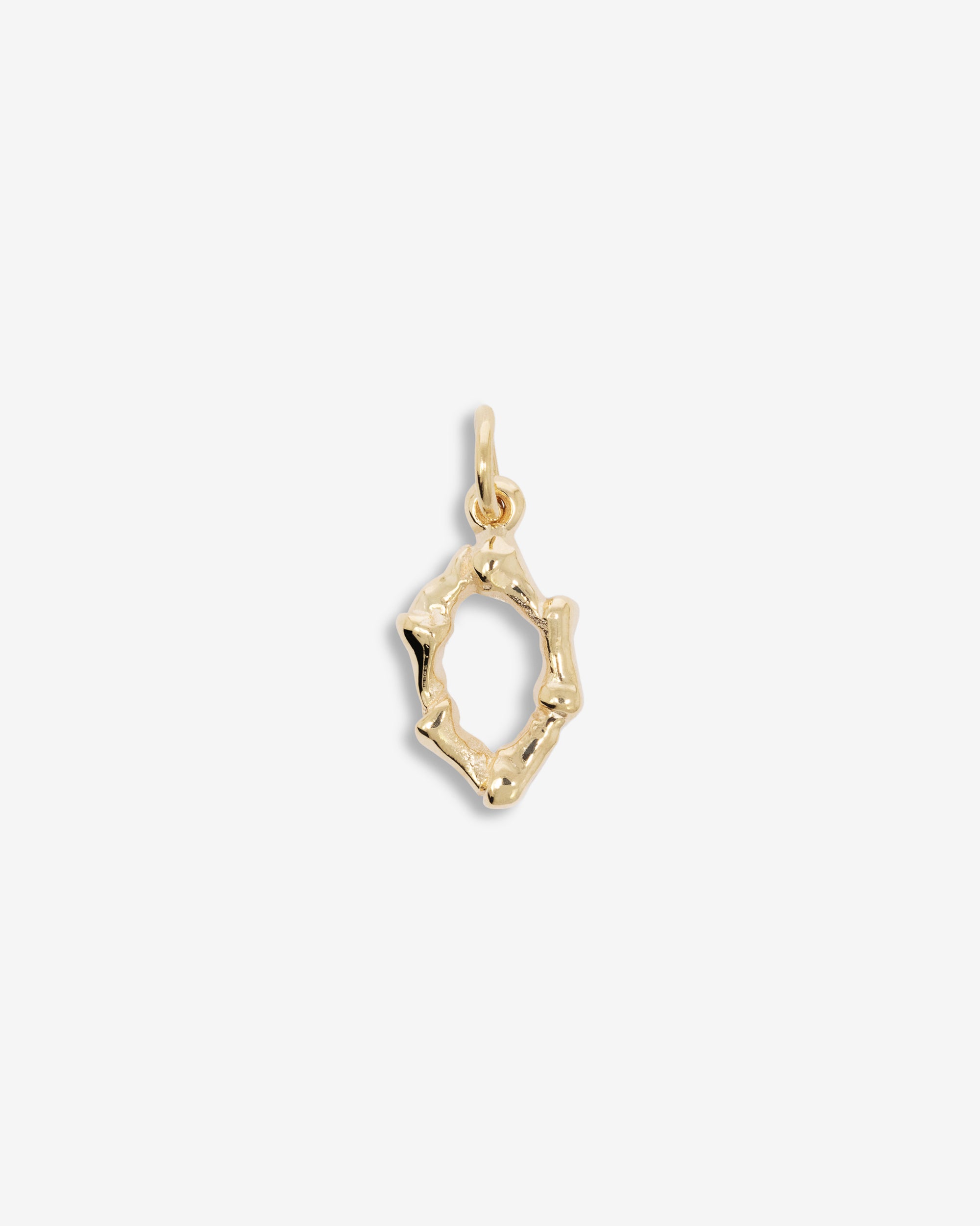 The Great Frog: Letter O Alphabones Pendant (Gold) DSML E-SHOP