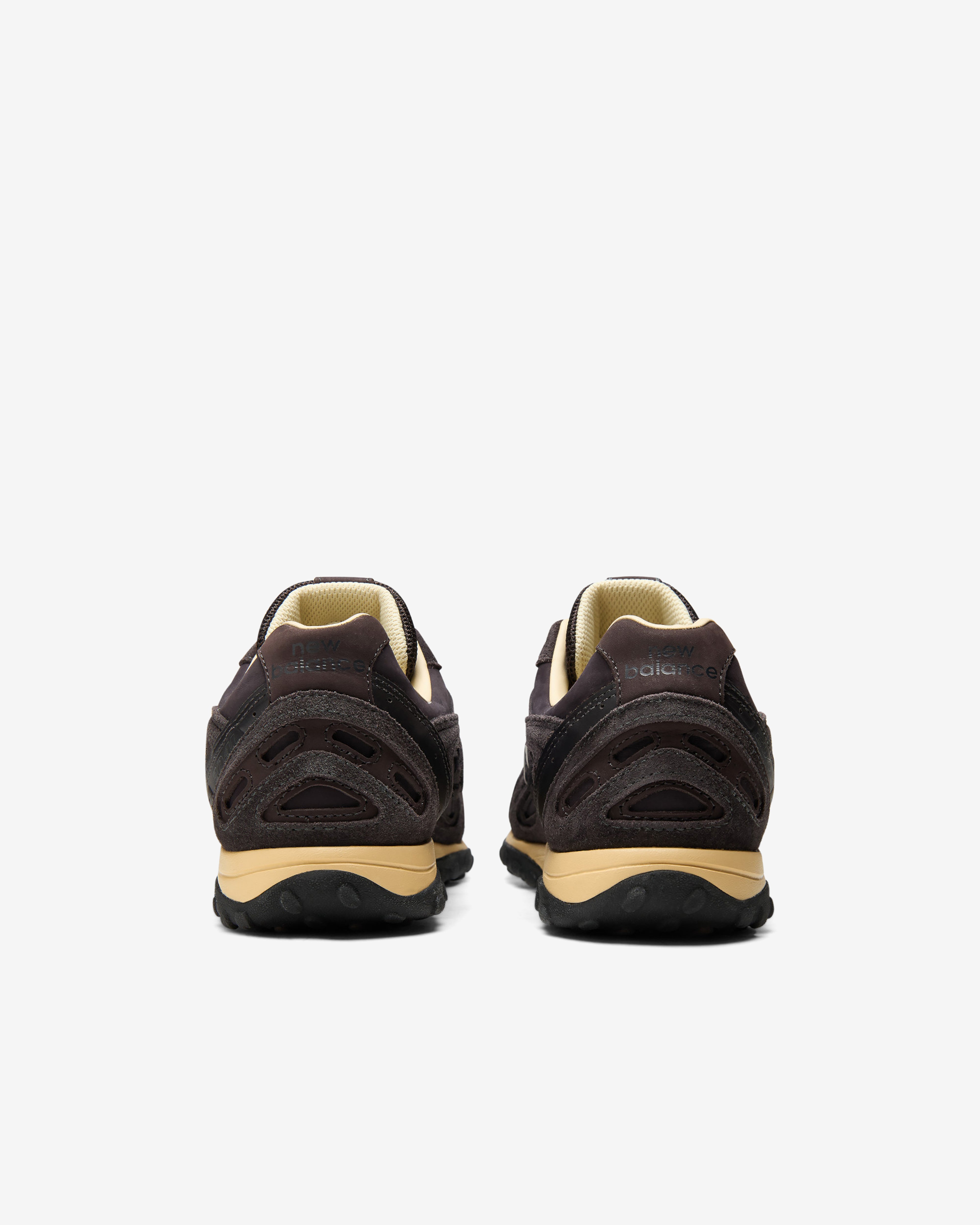 New Balance: Men's Auralee 204L (Ganache/Black Bean) | Dover