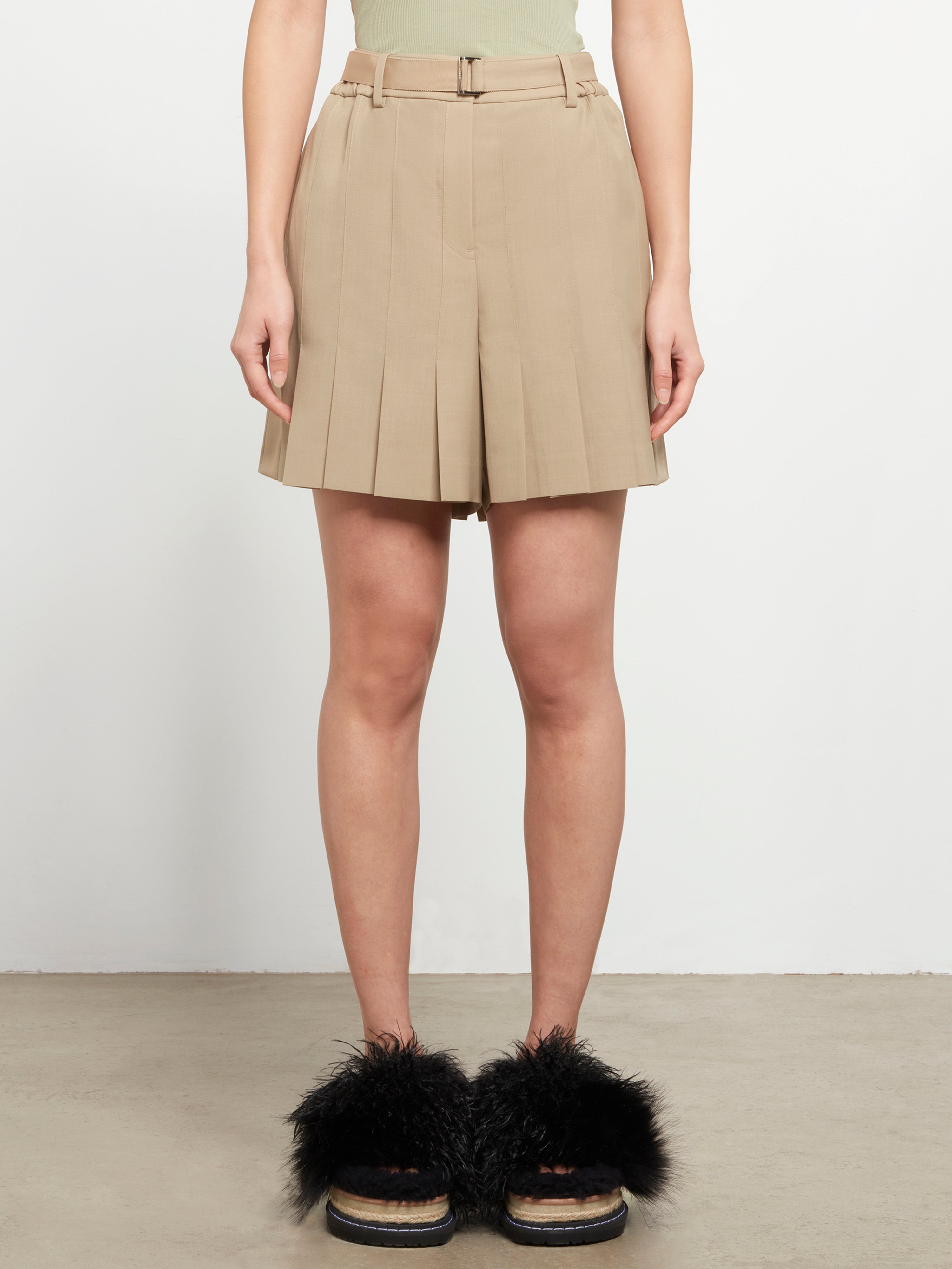 Sacai - Women’s Suiting Shorts - (Beige)