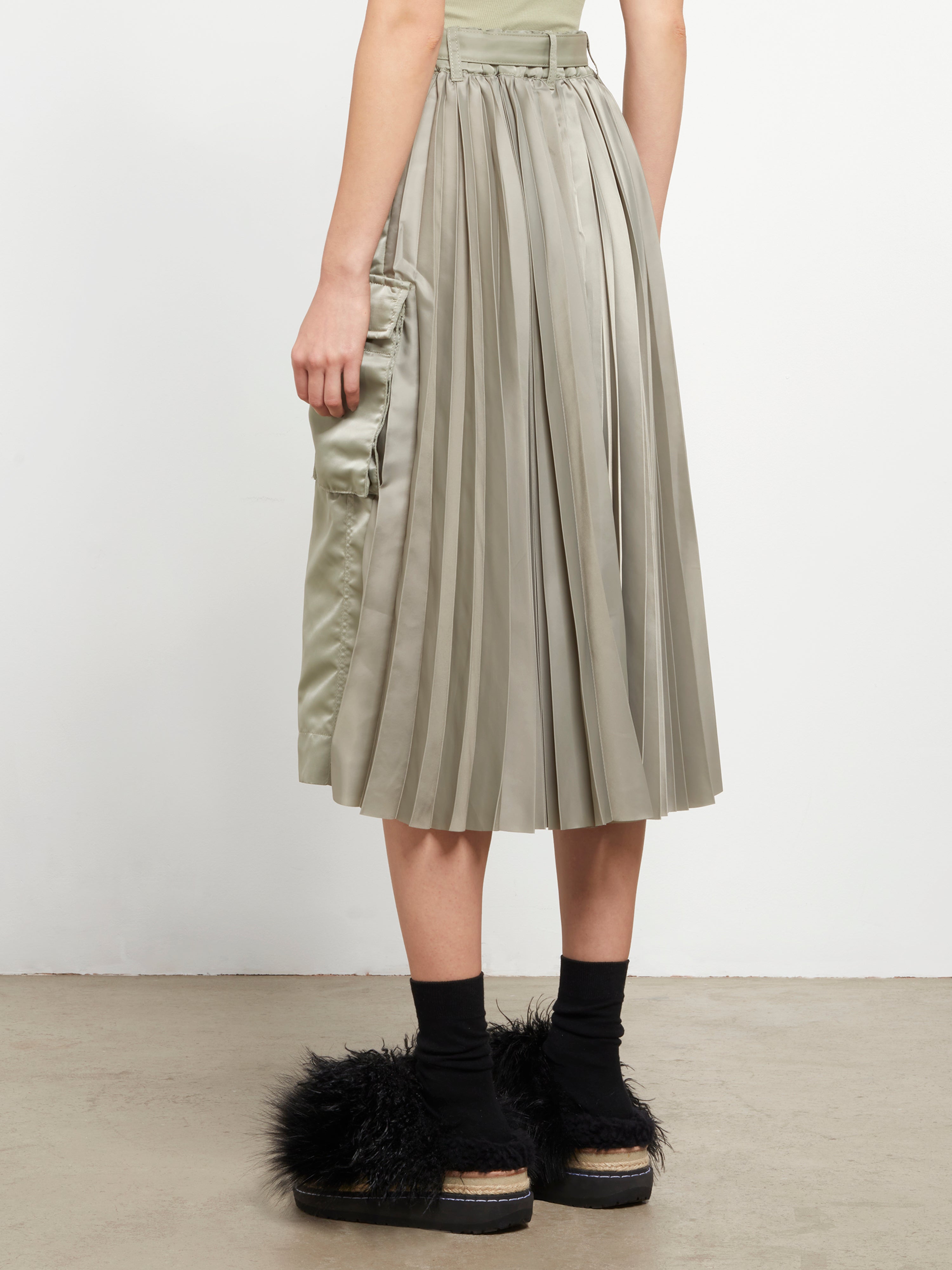 sacai Women's Nylon Twill Skirt (Light Khaki) | Dover Street