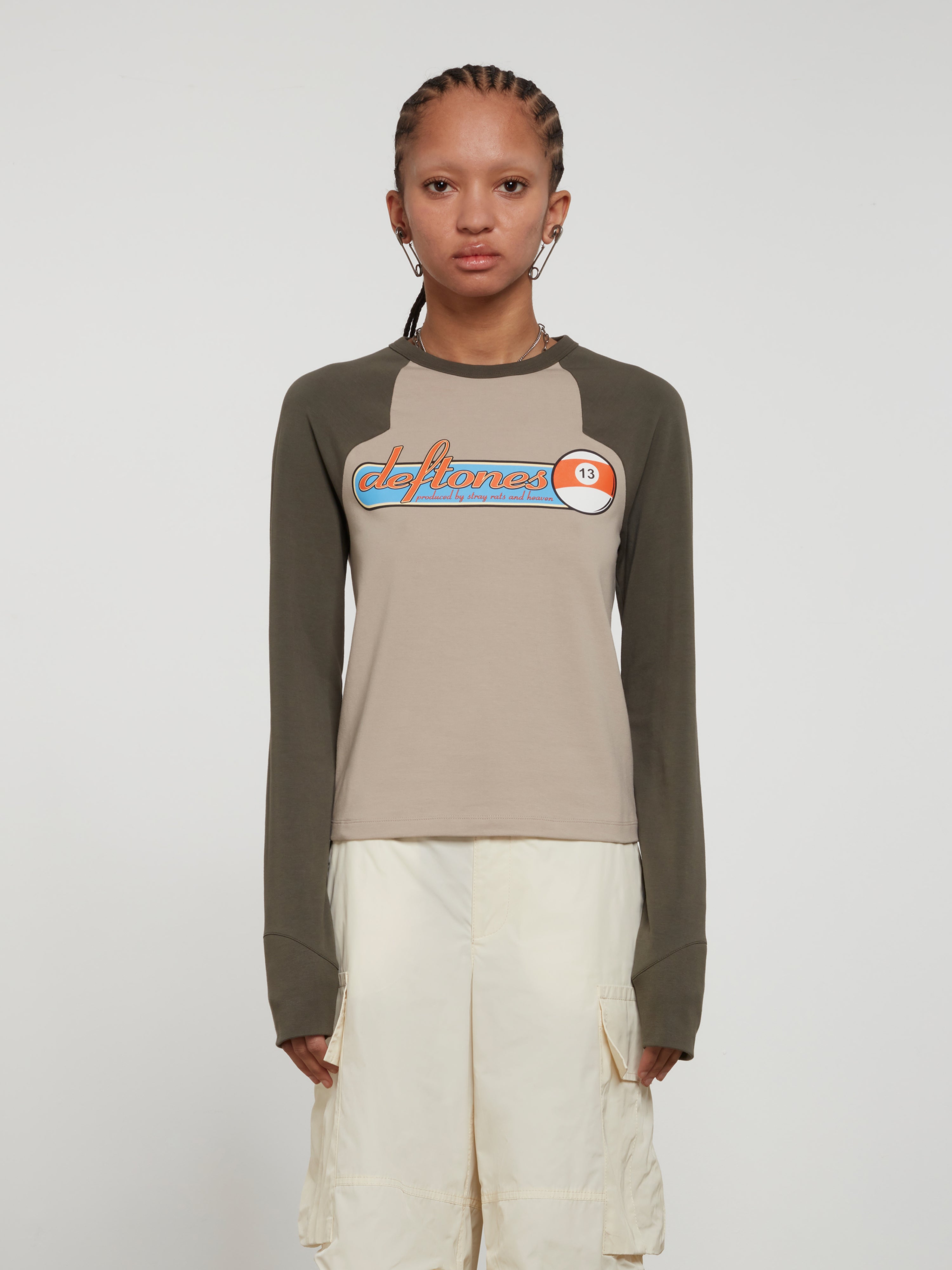 Heaven by Marc Jacobs - Women’s Billiard Ball Raglan T-Shirt - (Taupe)