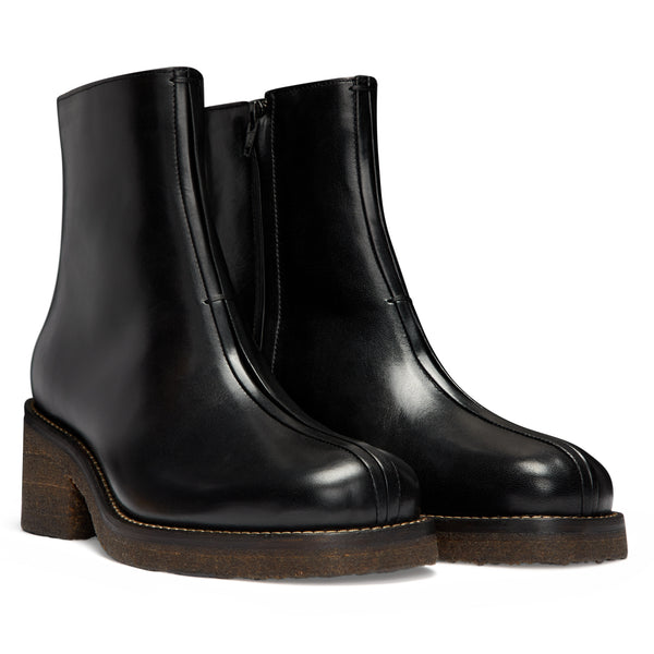 Lemaire - Women’s Woman Piped Heel - (Black)