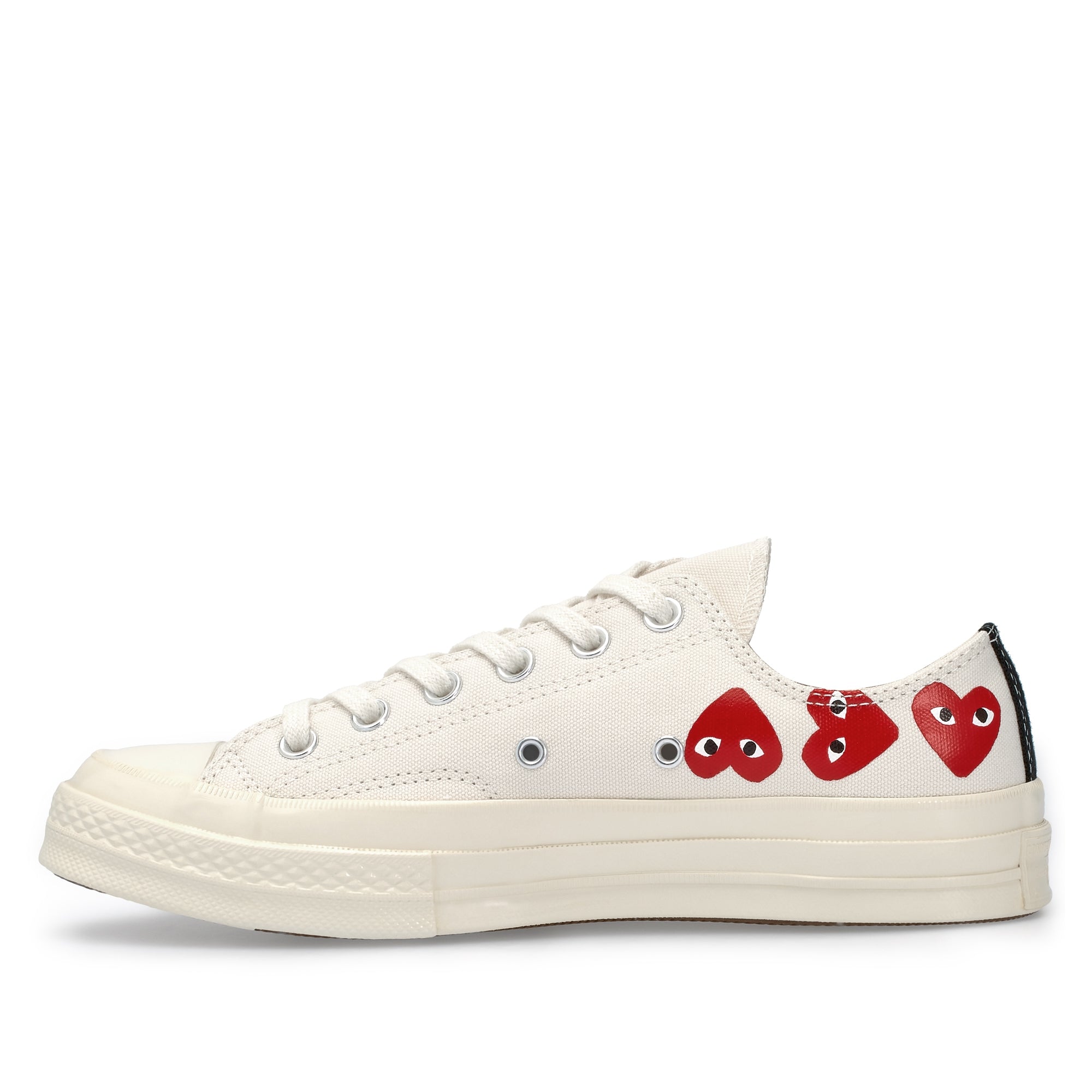 Play Converse - Multi Red Heart Chuck Taylor All Star ’70 Low Sneakers - (White) view 4